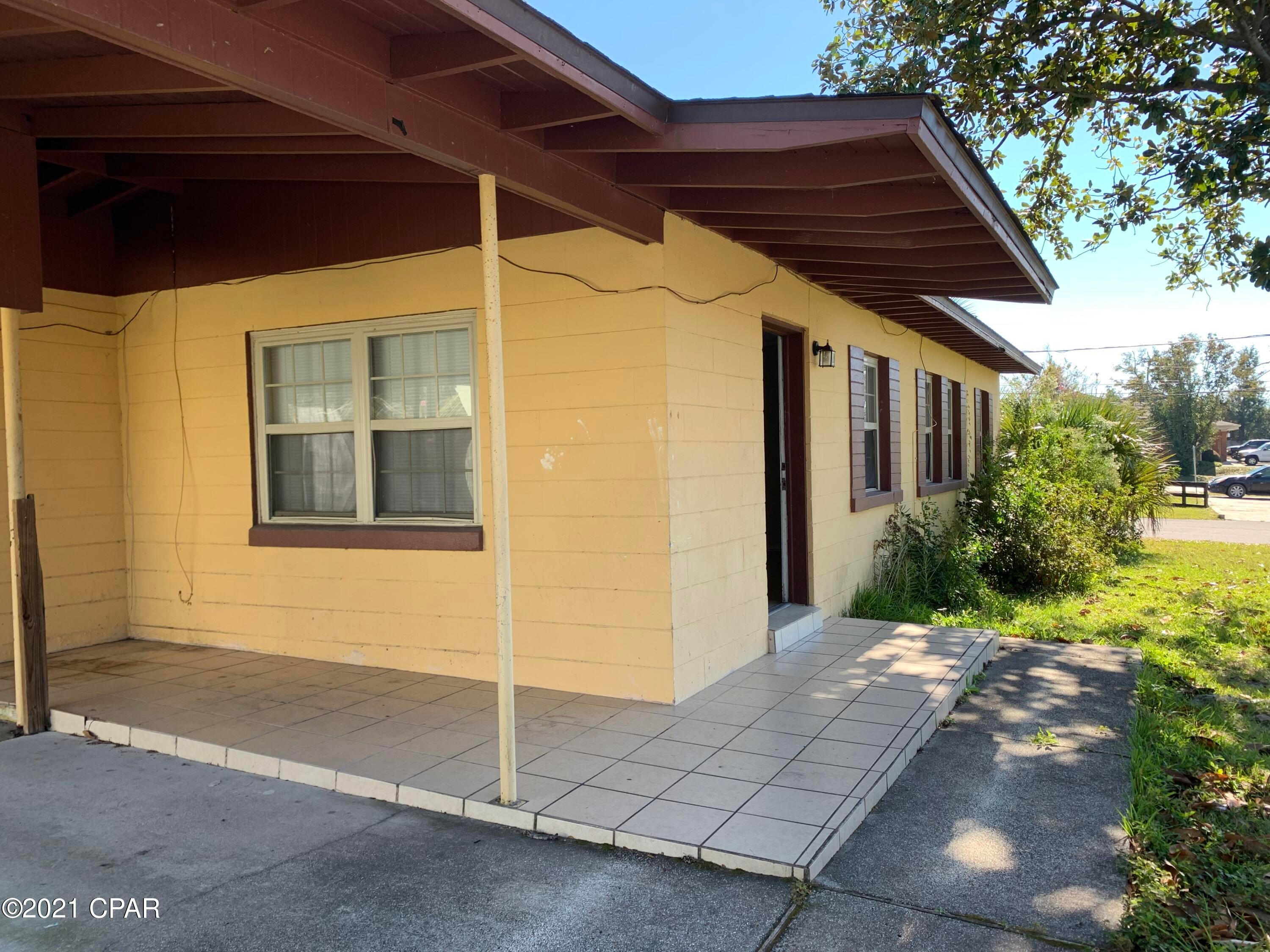 Jinks Sub U-1 - Residential