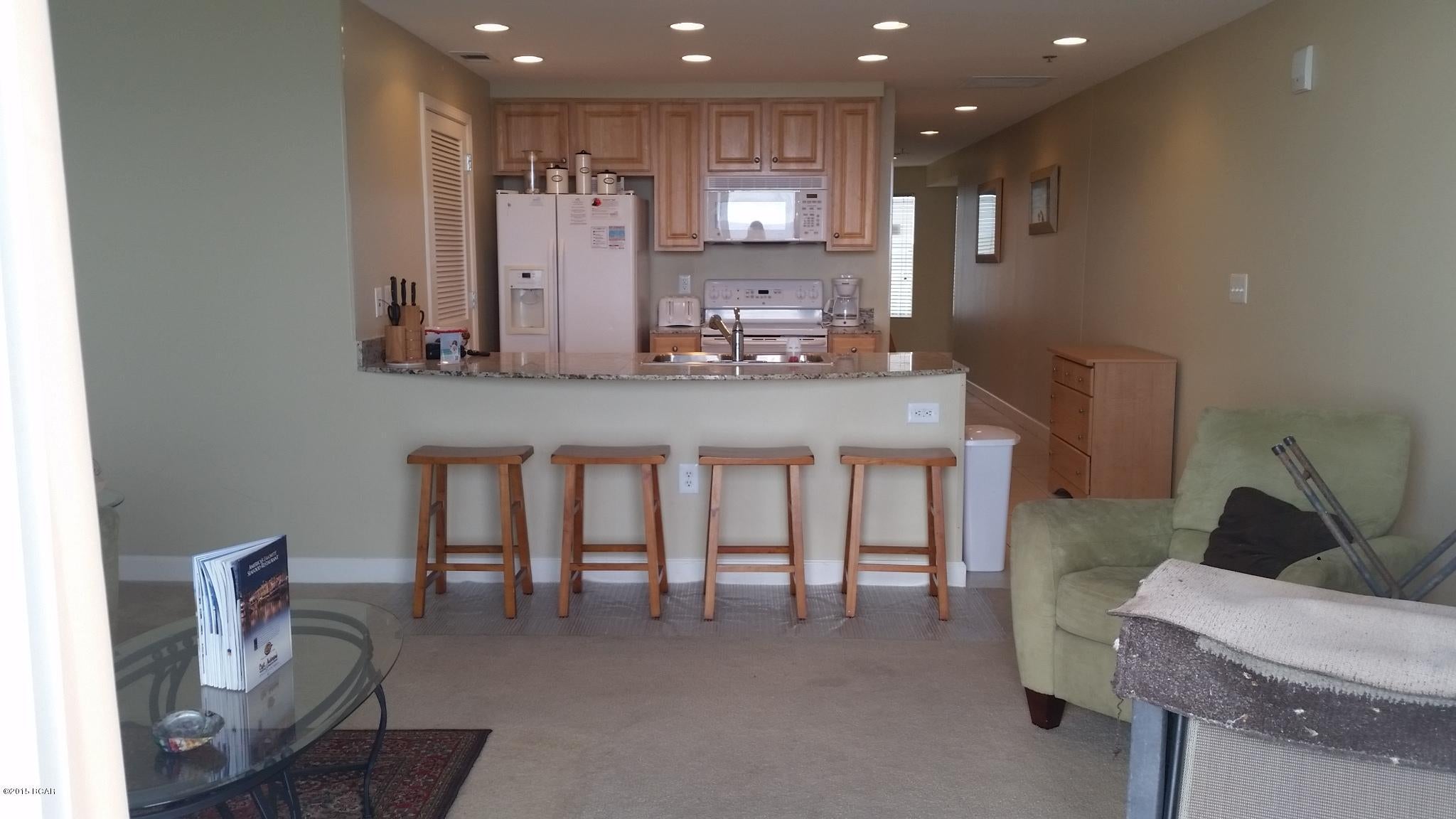 Splash Condo - Residential