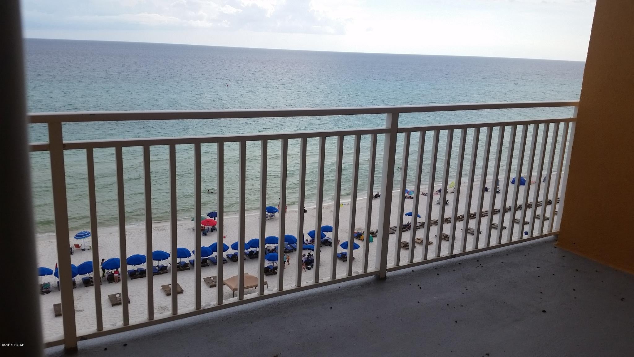 Splash, the spectacular family friendly condominium located on the desirable and quieter west end of the beach! Stunning Gulf views abound from the spacious living and kitchen area! The kitchen and bathrooms have granite countertops. Splash will keeps the kids engaged with lagoon style pool, splash pool and arcade.