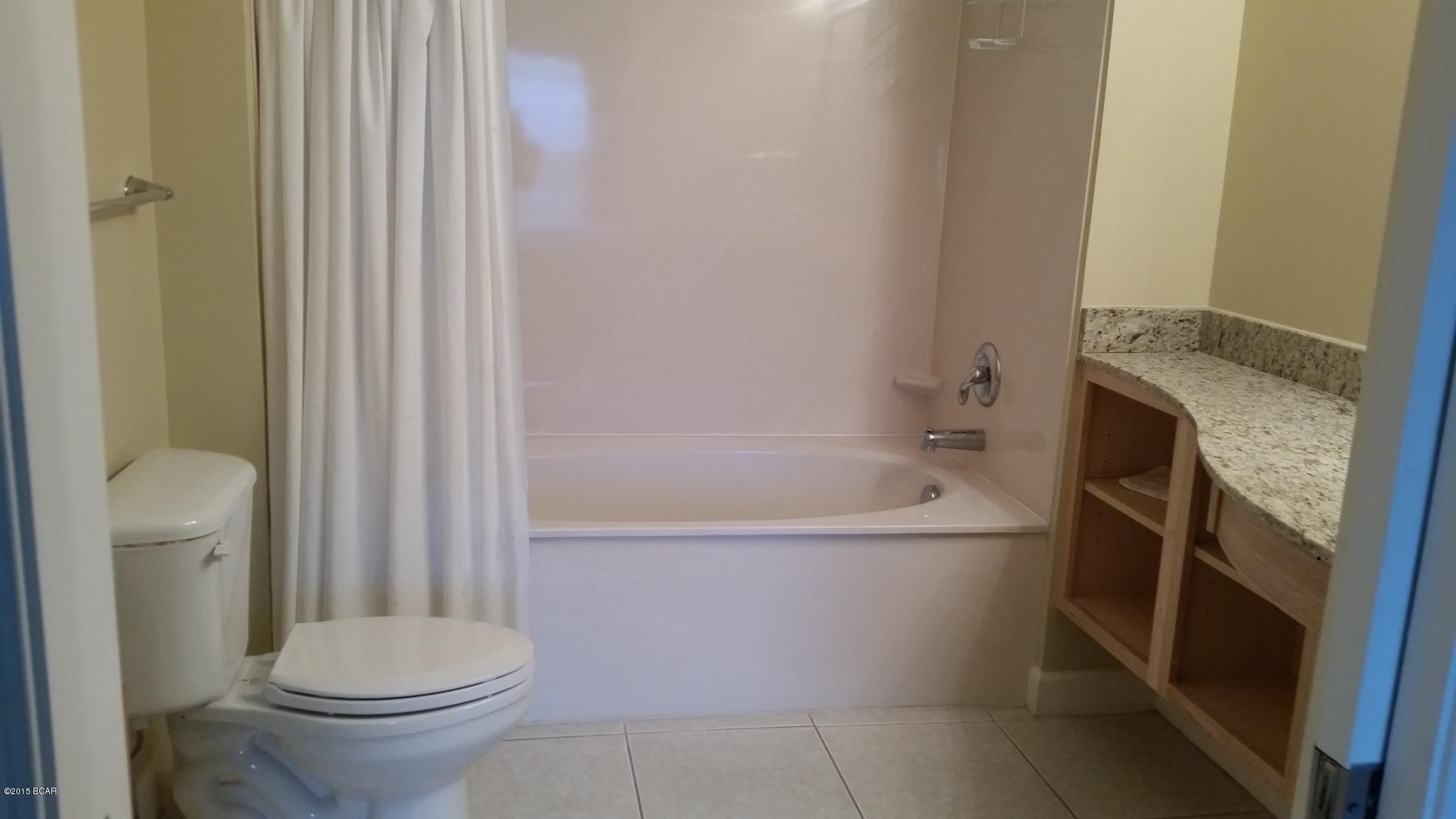 Splash Condo - Residential