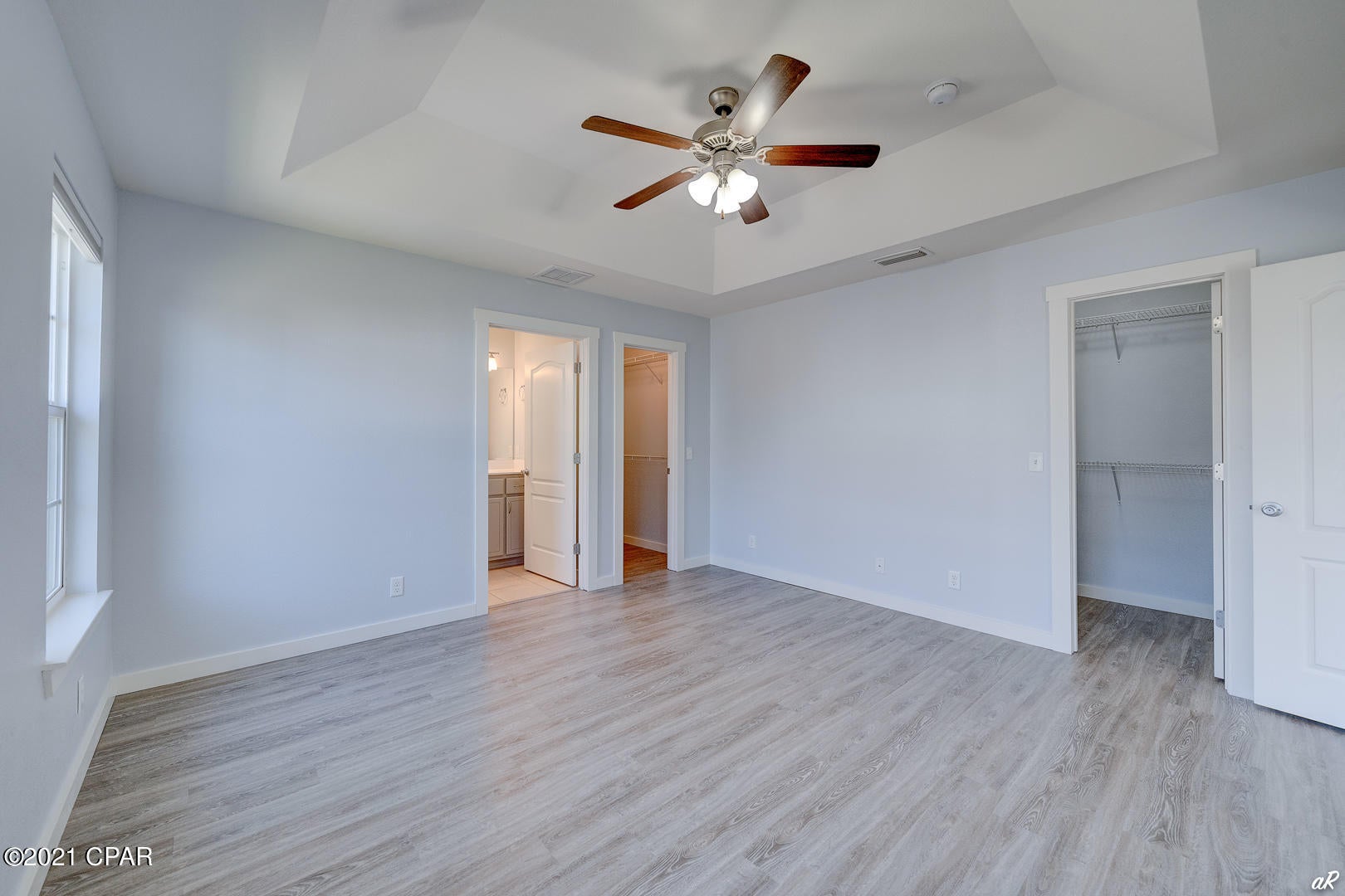 Woodlawn Village Ph 1 - Residential Lease