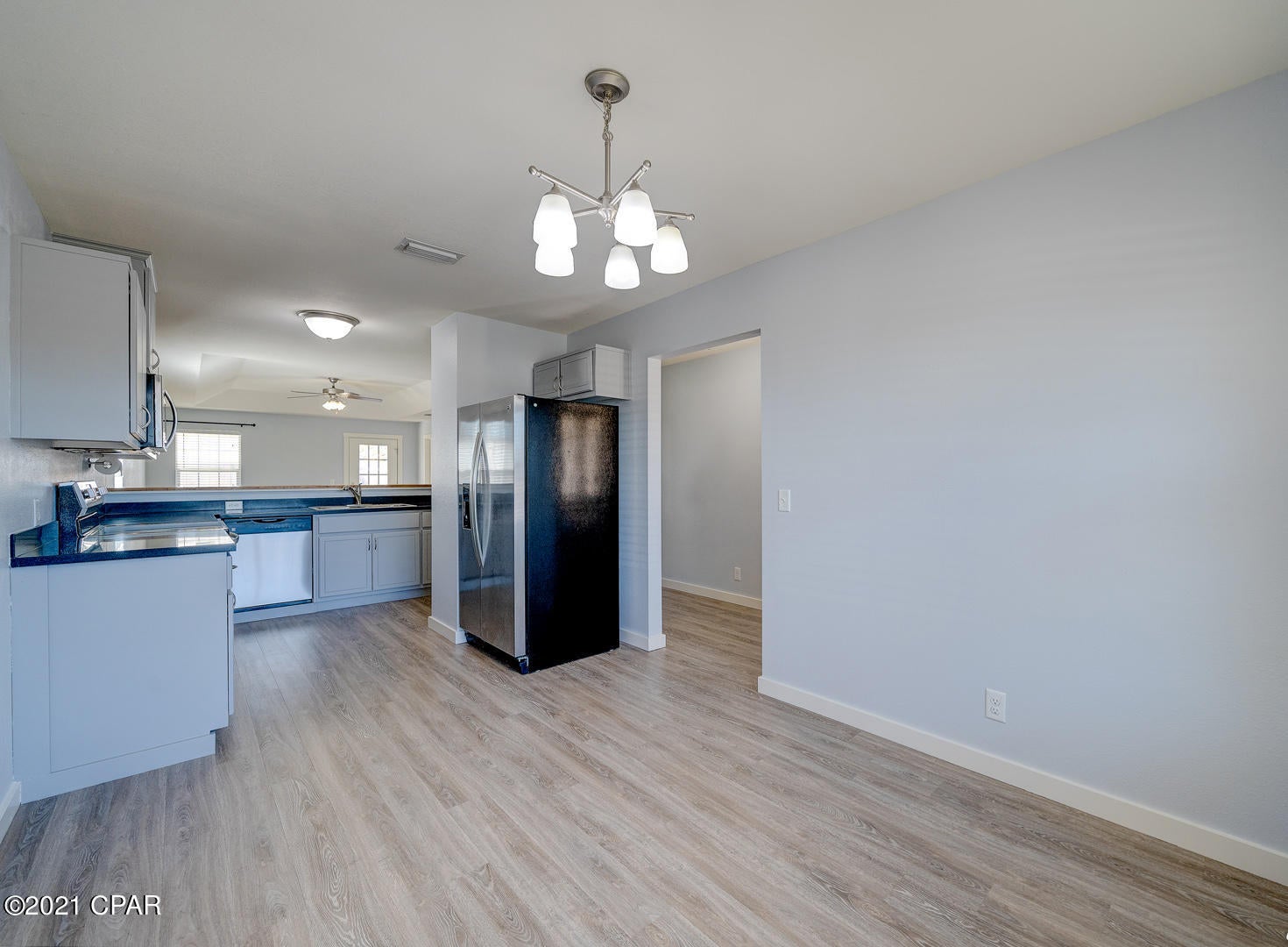 Woodlawn Village Ph 1 - Residential Lease