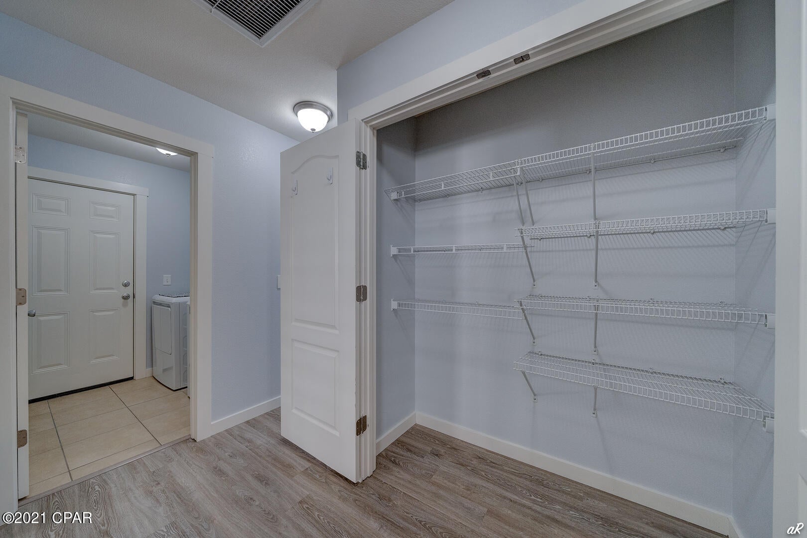 Woodlawn Village Ph 1 - Residential Lease