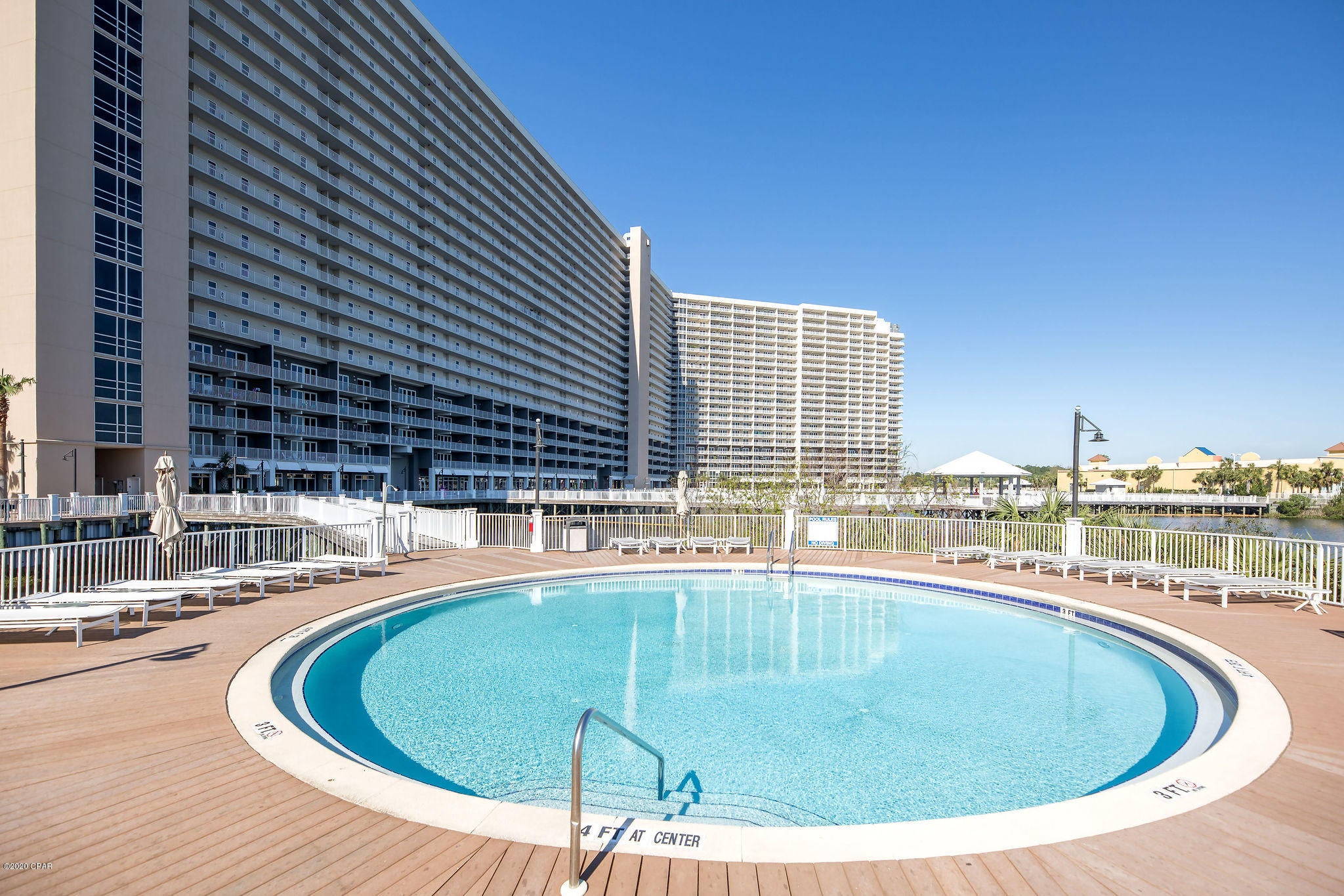 Laketown Wharf - Residential