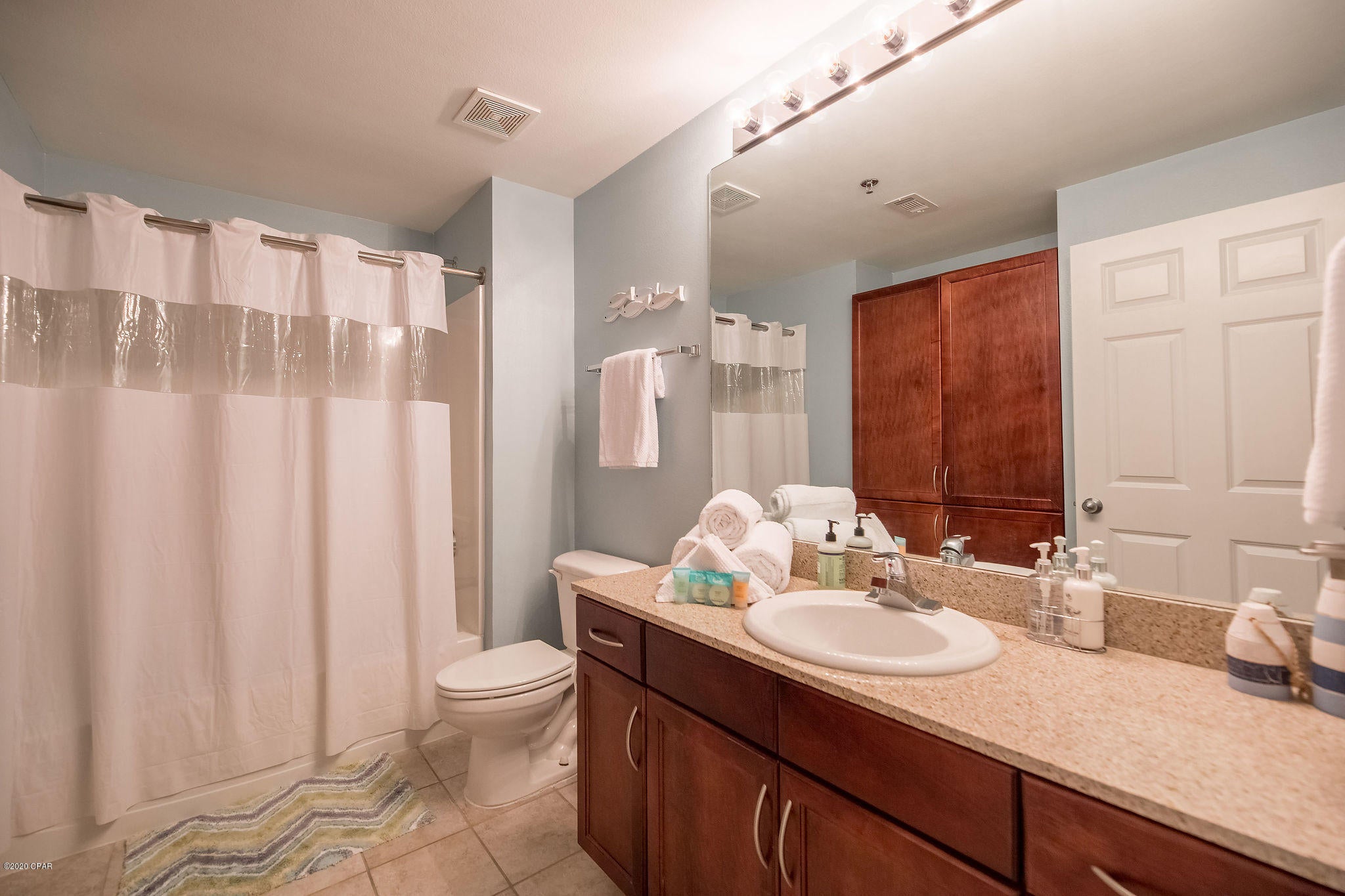 Laketown Wharf - Residential
