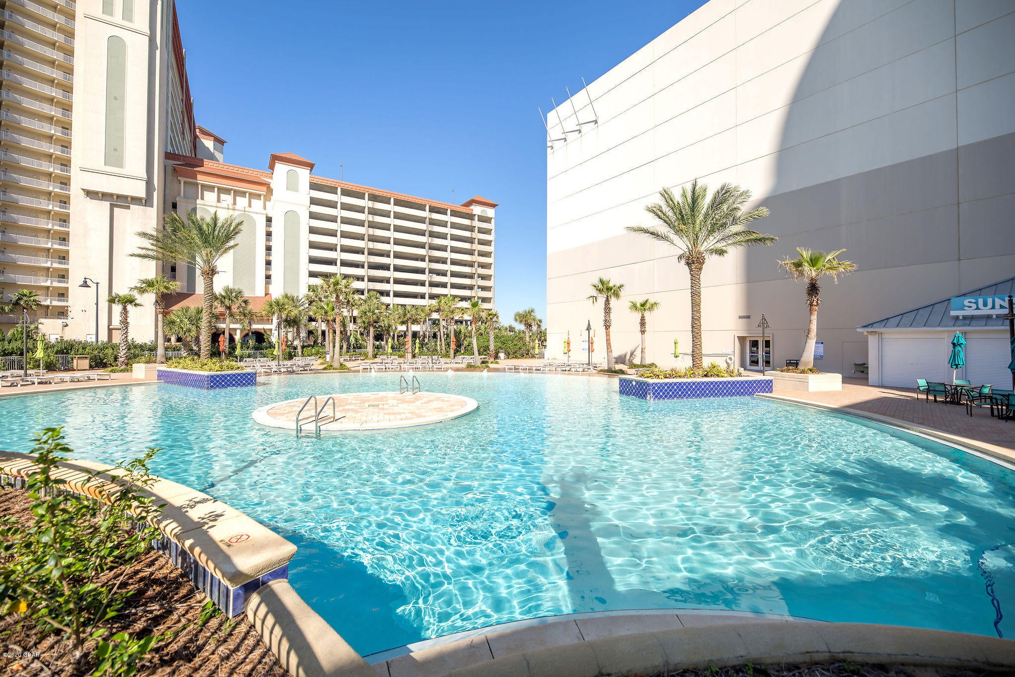 Laketown Wharf - Residential