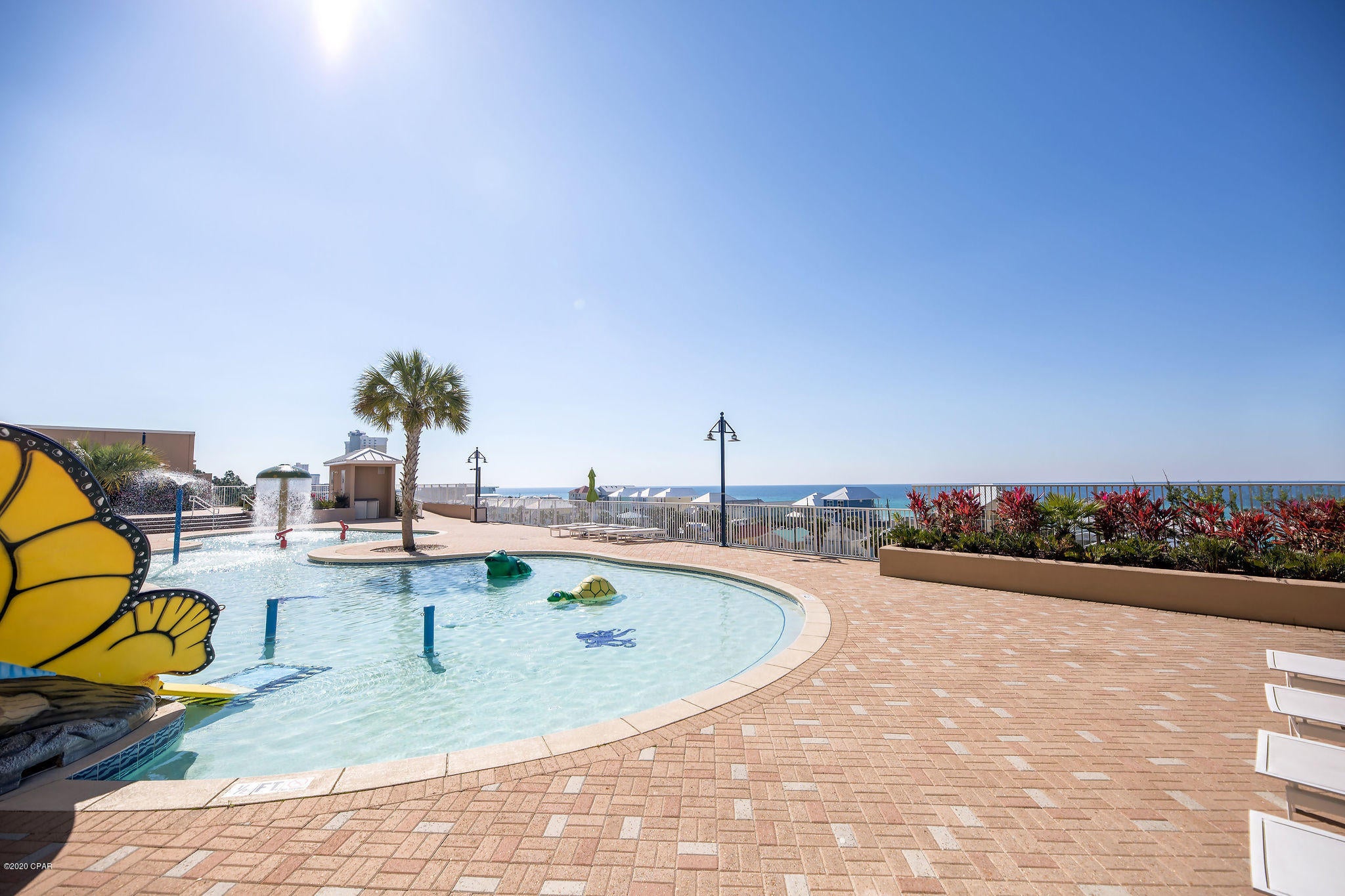 Laketown Wharf - Residential