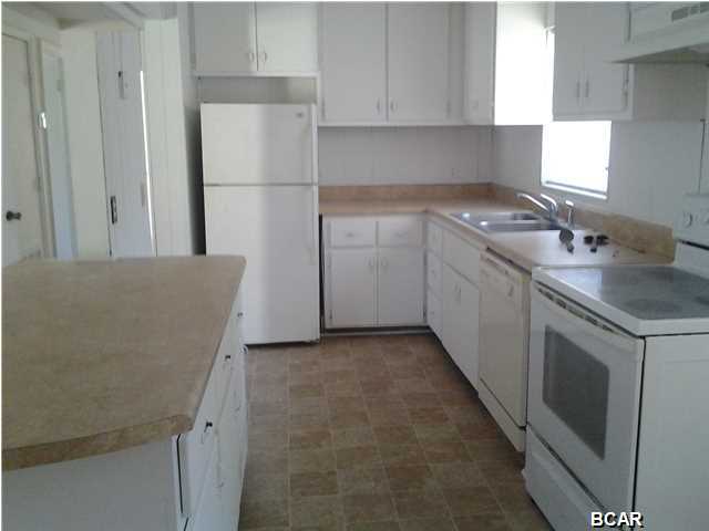 Martin Bayou Estates - Residential Lease