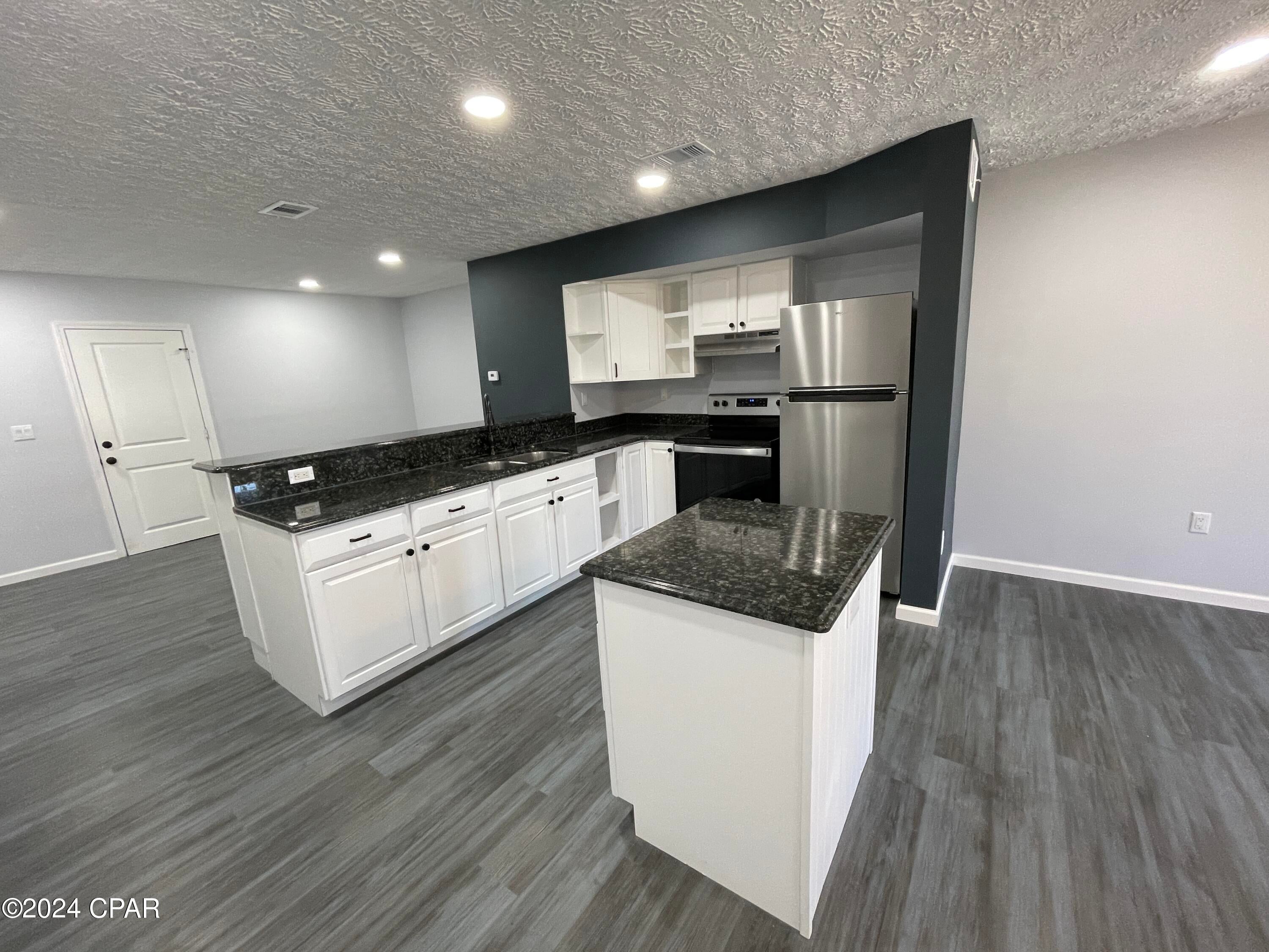 No Named Subdivision - Residential Lease