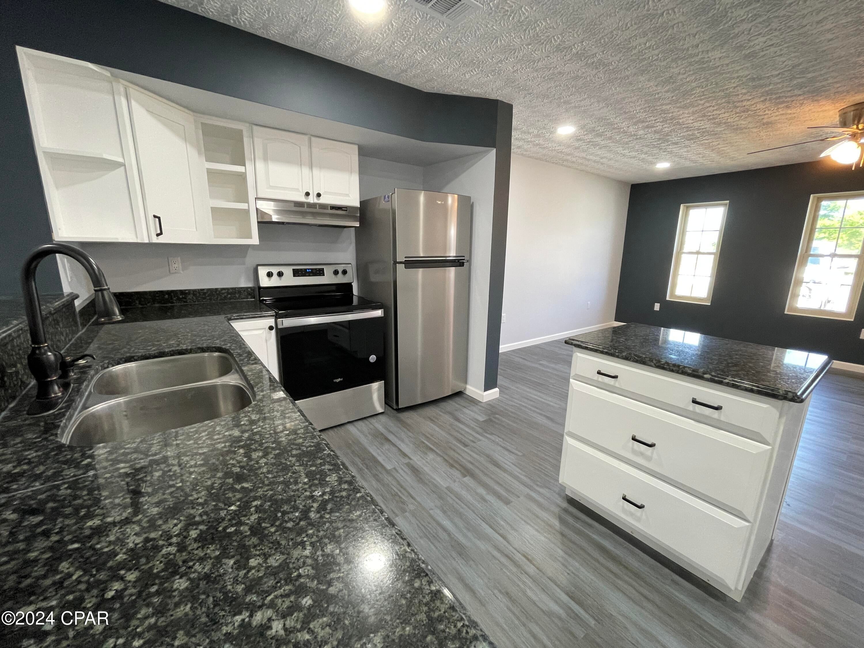 No Named Subdivision - Residential Lease