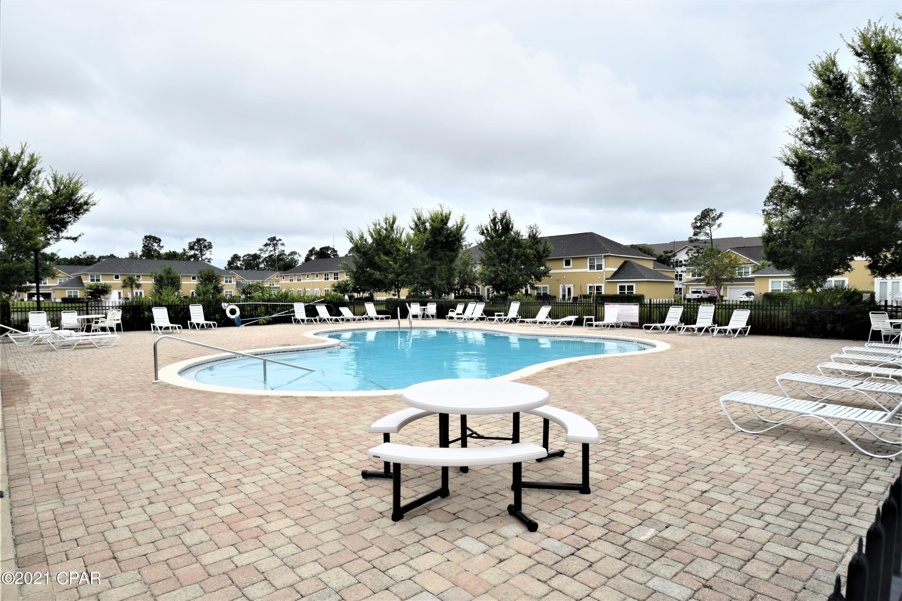 Annabella's Townhomes - Residential
