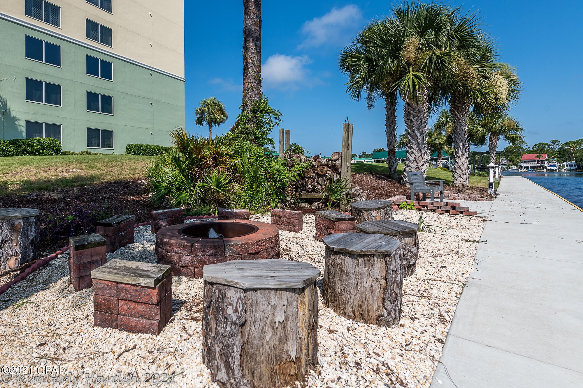 Hibiscus By The Bay - Residential