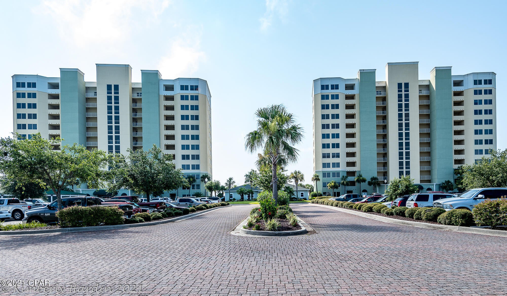Hibiscus By The Bay - Residential
