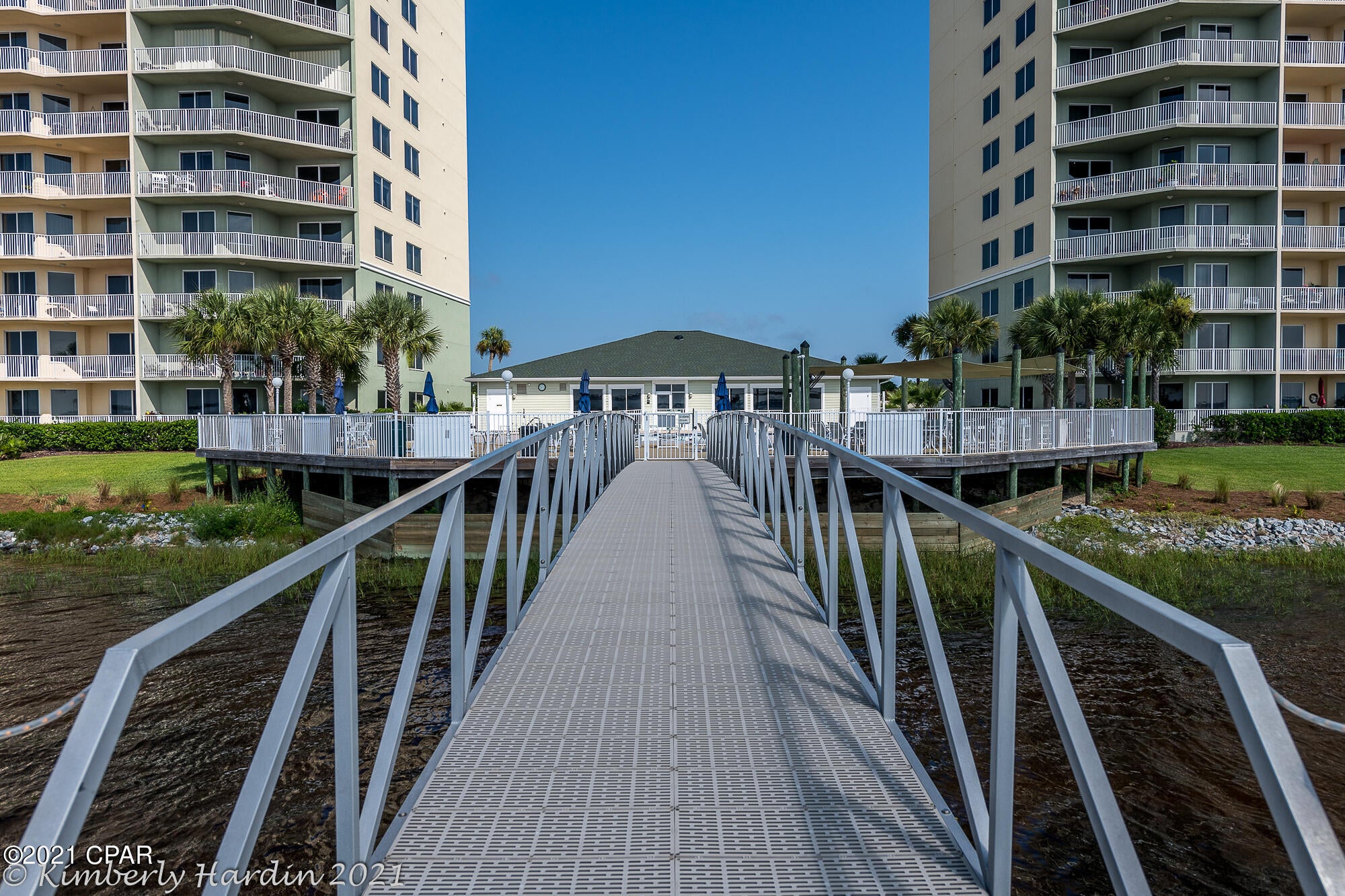 Hibiscus By The Bay - Residential