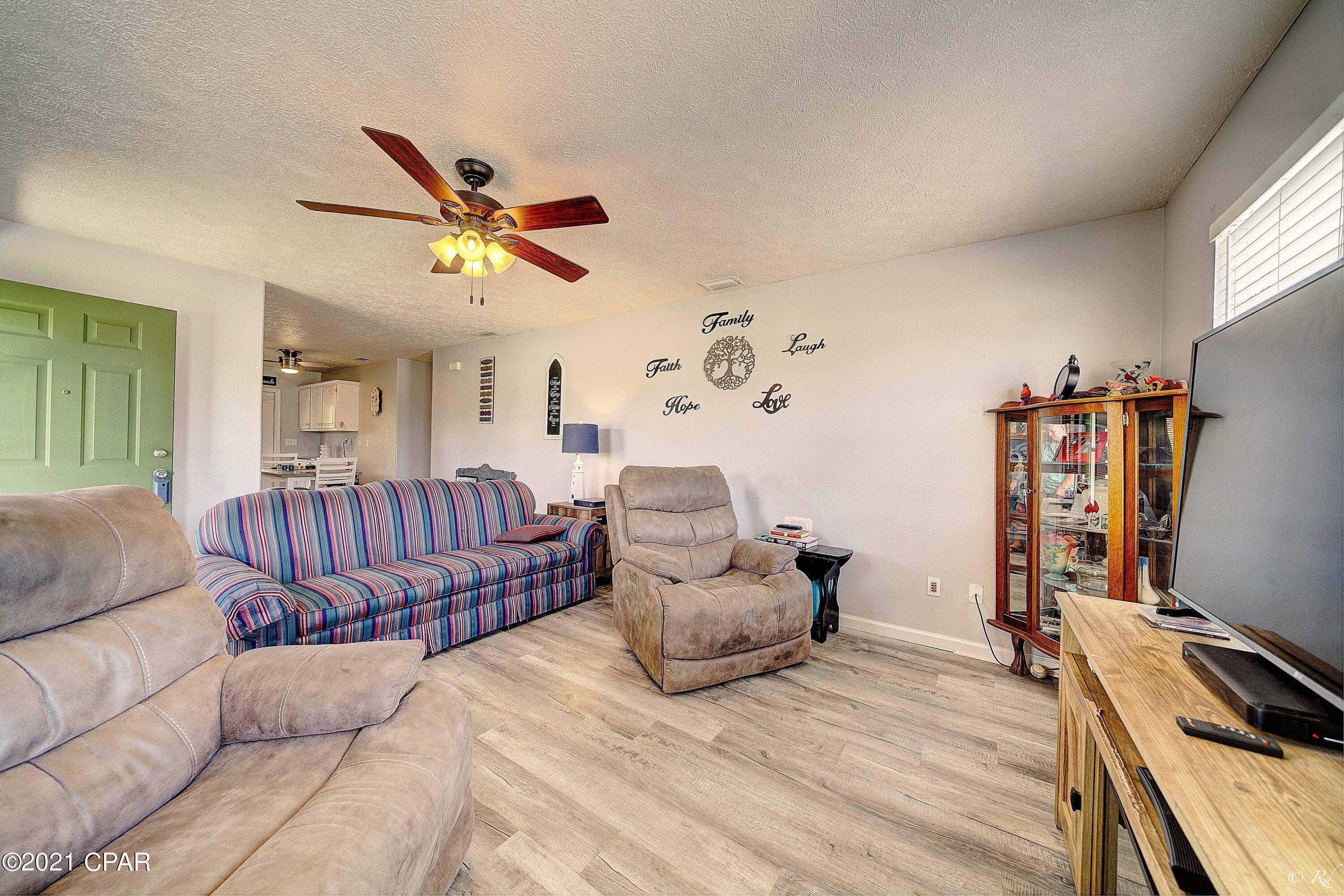 Pine Tree Place Unit 2 - Residential