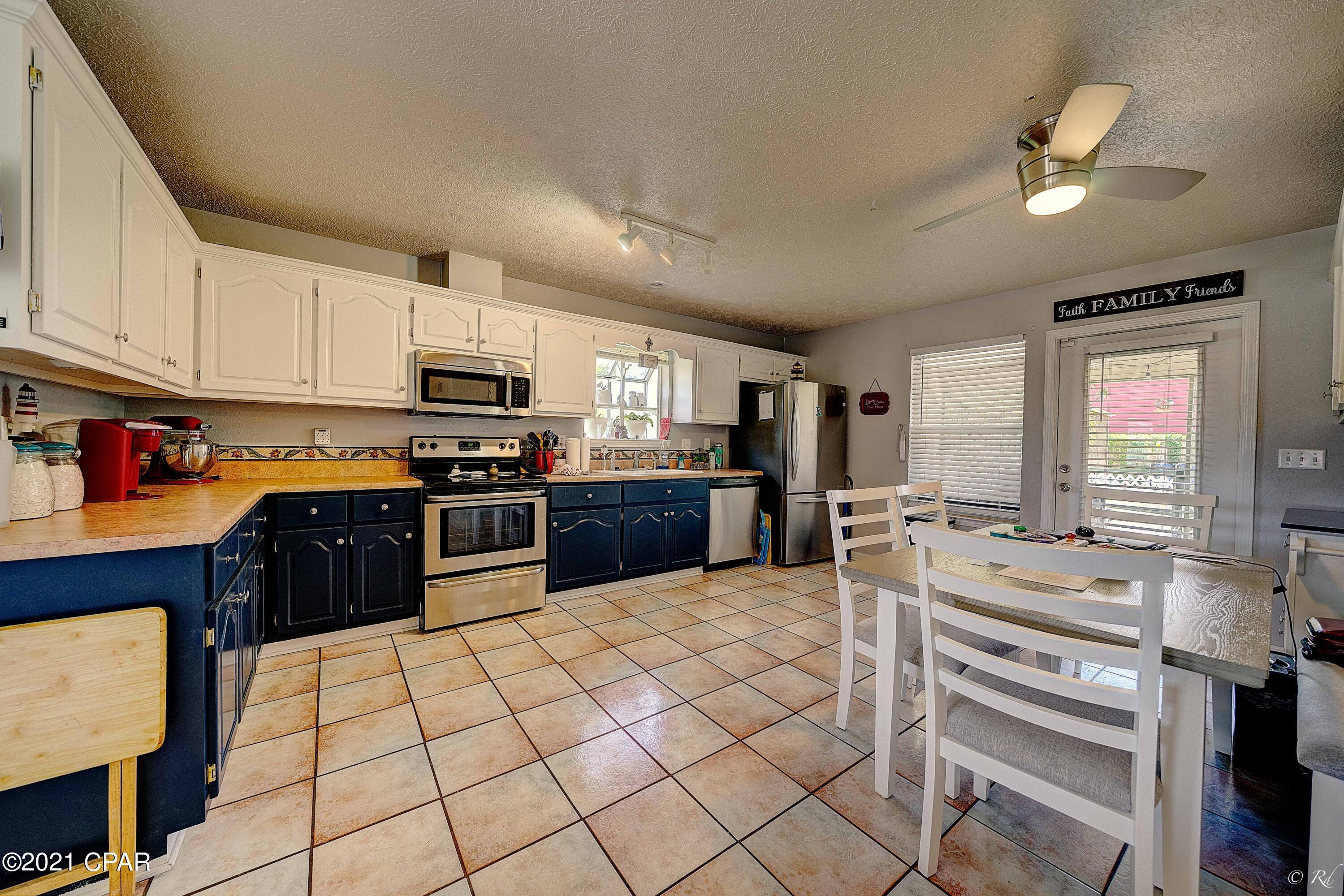 Pine Tree Place Unit 2 - Residential