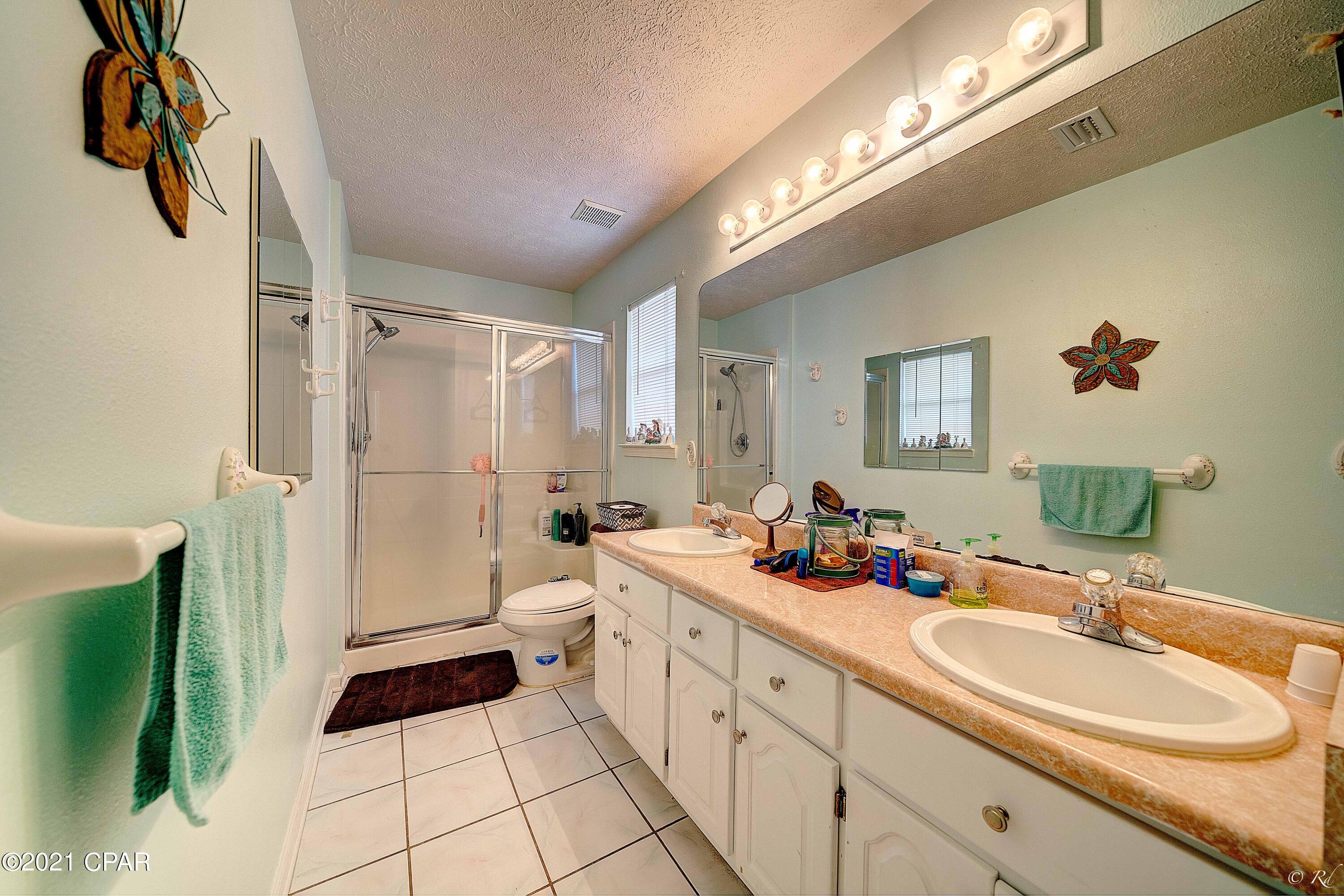 Pine Tree Place Unit 2 - Residential