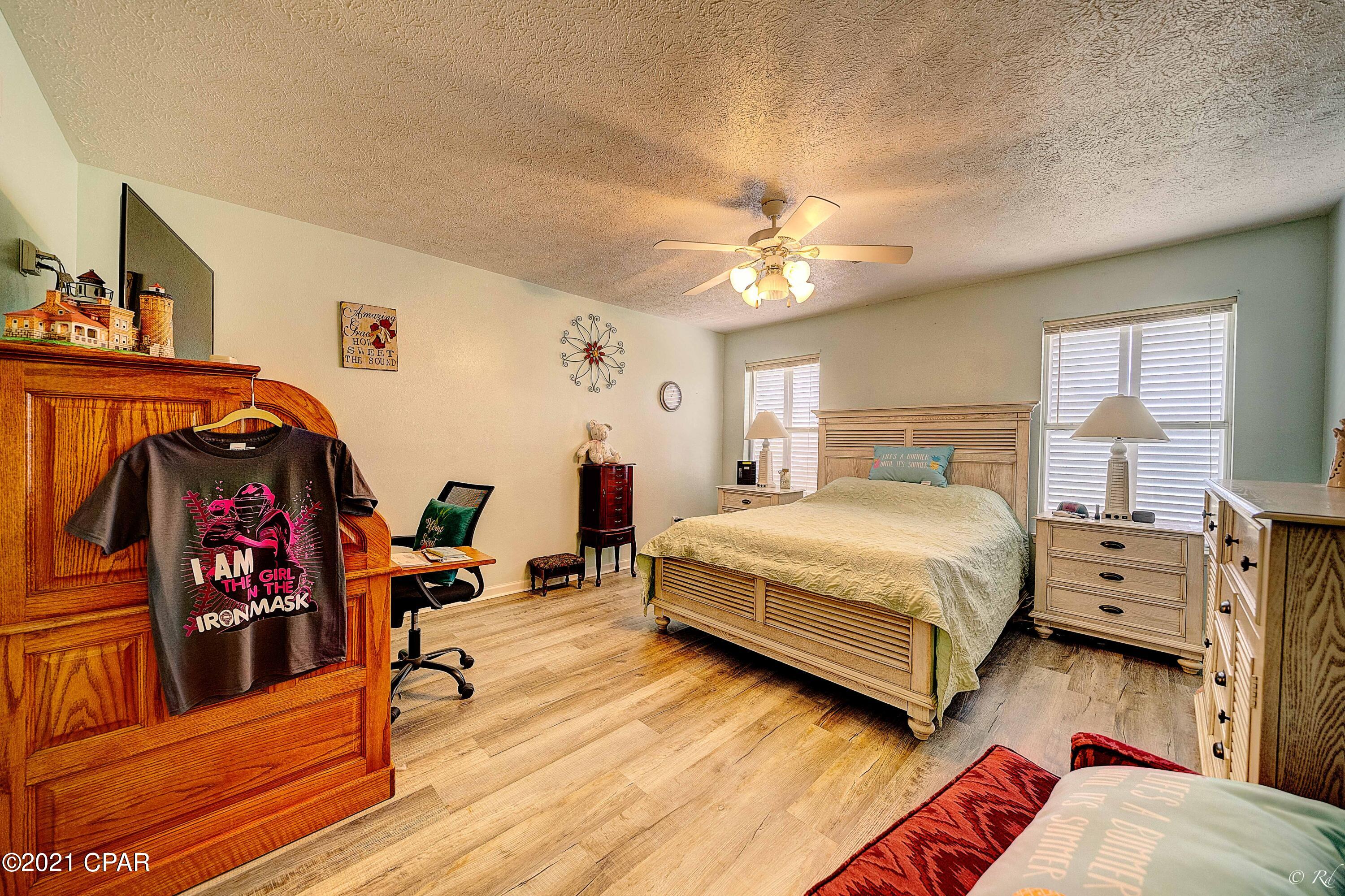 Pine Tree Place Unit 2 - Residential