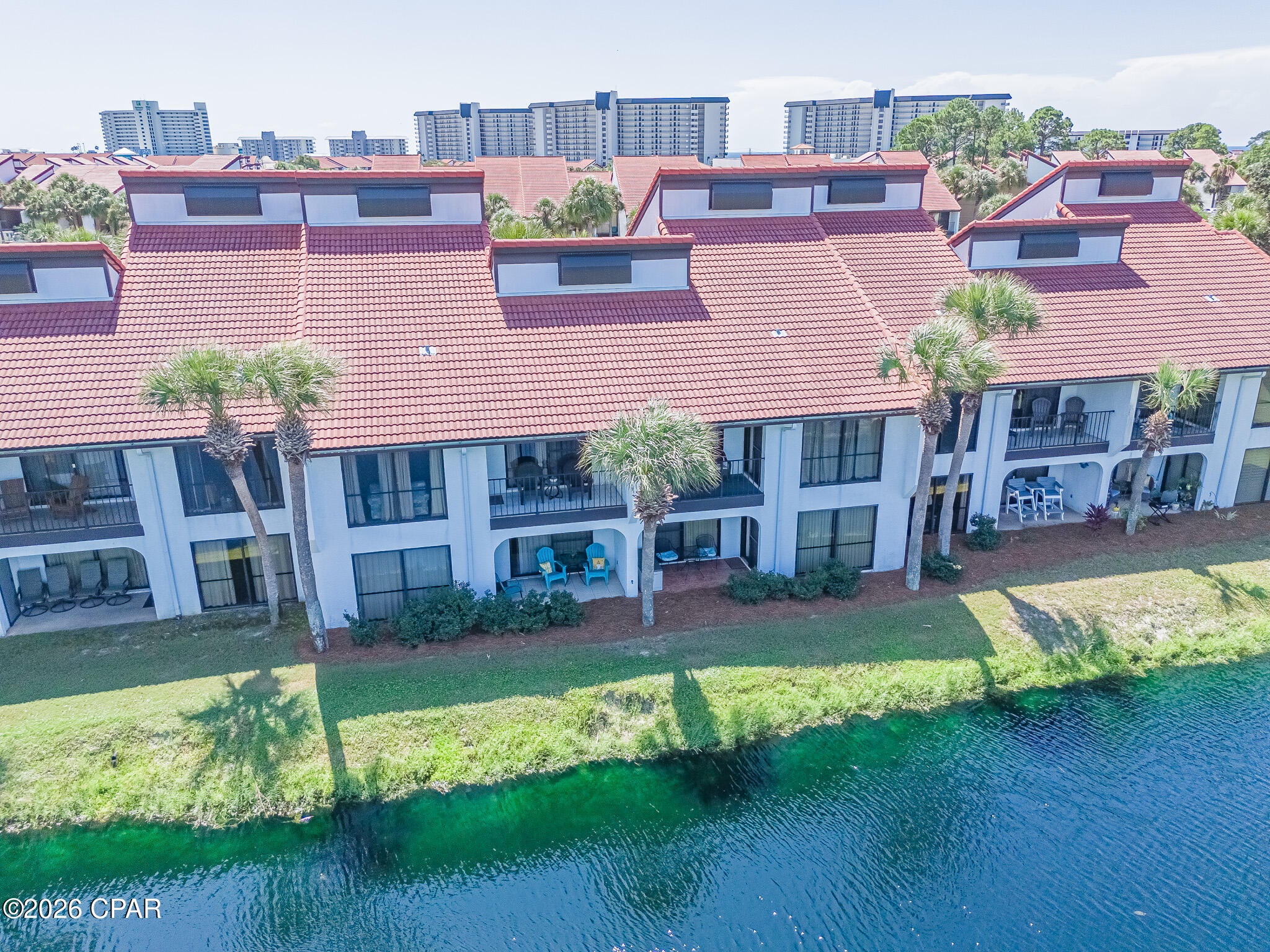 Edgewater Golf Villas V-A - Residential