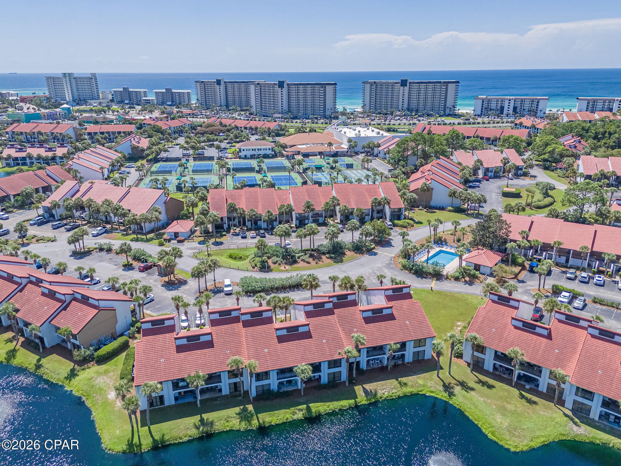 Edgewater Golf Villas V-A - Residential