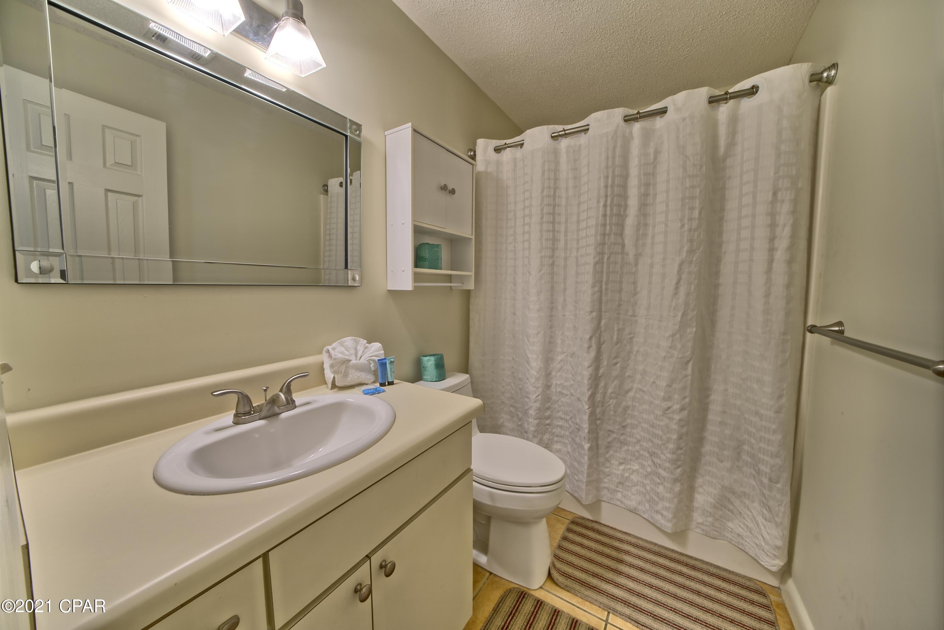 Cresent Bch Unit 1 - Residential