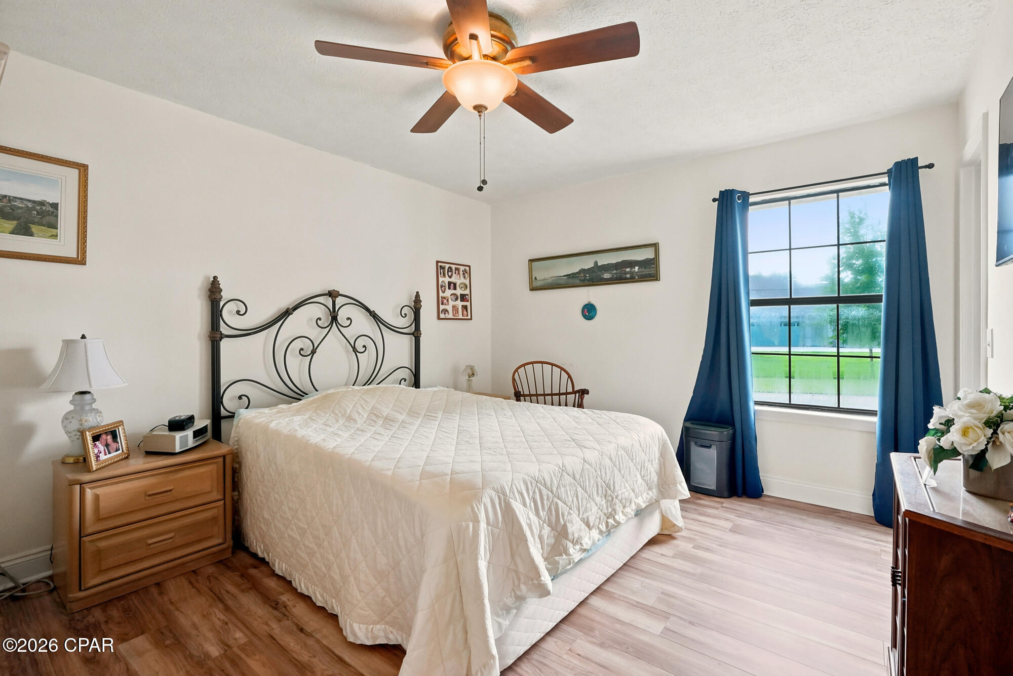 Spikes Addto Highpoint - Residential