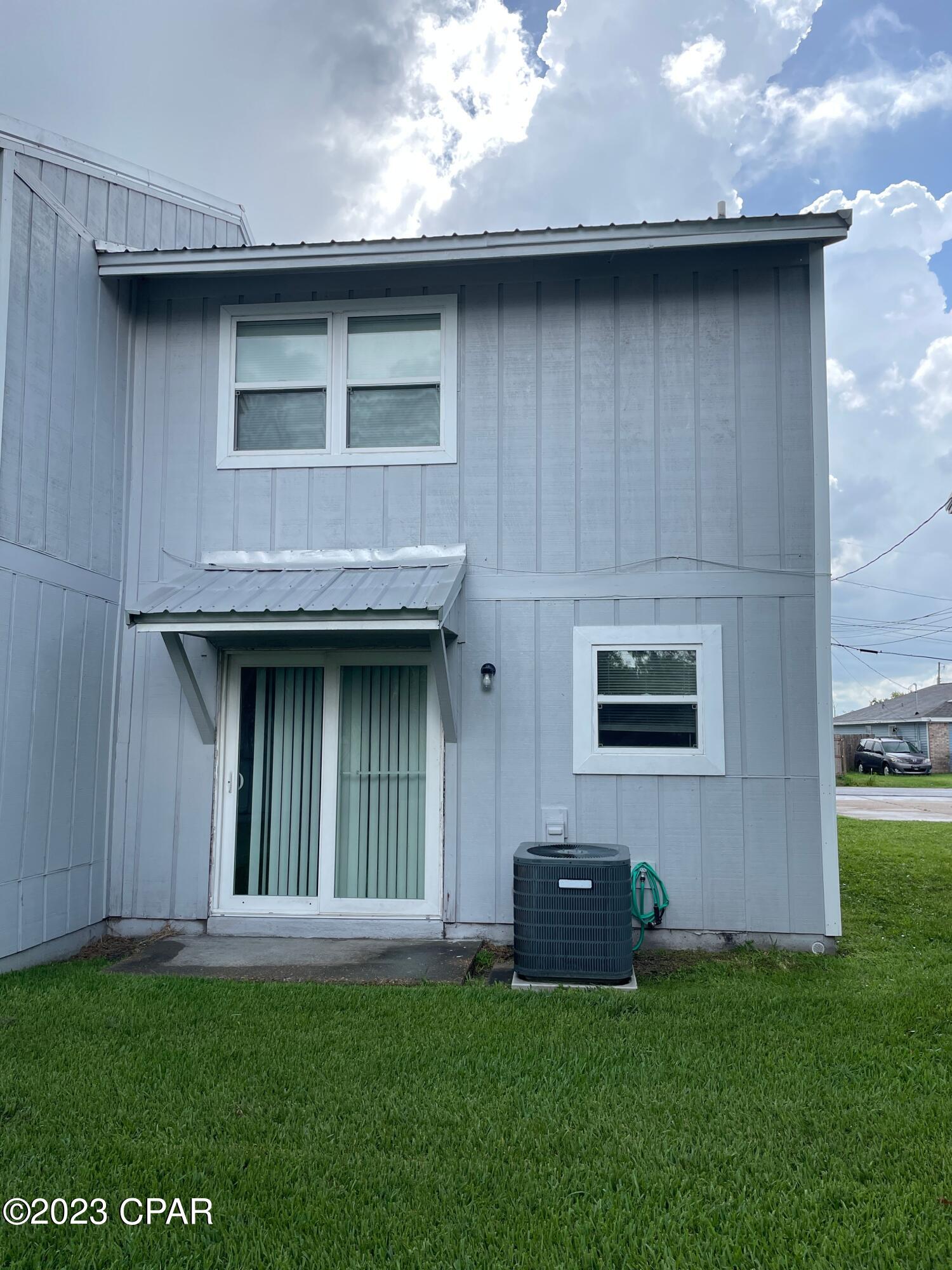 [No Recorded Subdiv] - Residential Lease