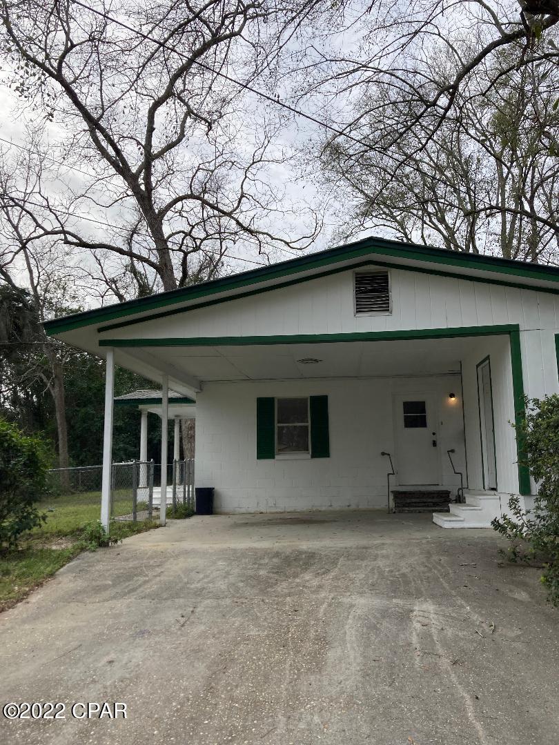 This is a lovely refurbished home it Bonifay city limits.  Three bedrooms and one bath.  Super large living room  with picture window.  Kitchen has new appliances and new counter tops. New paint throughout as well as new wall to wall carpet throughout.   New HVAC in 2018.  There is a nice bonus room before you enter the master bedroom.  Can be used as office or craft room or nursery.  Home has instant on hot water heater.r