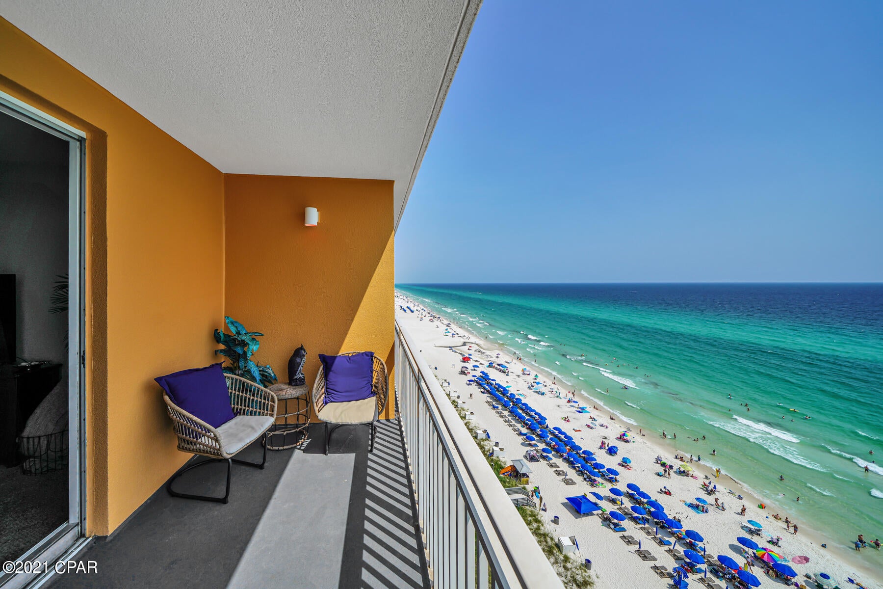Splash Condo - Residential