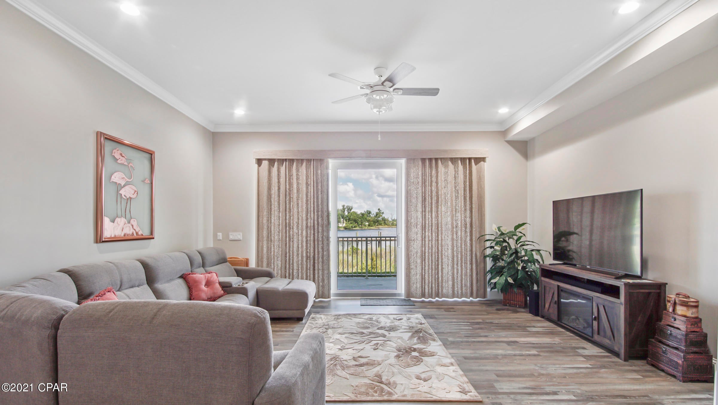 Bayside Estates Condominium - Residential