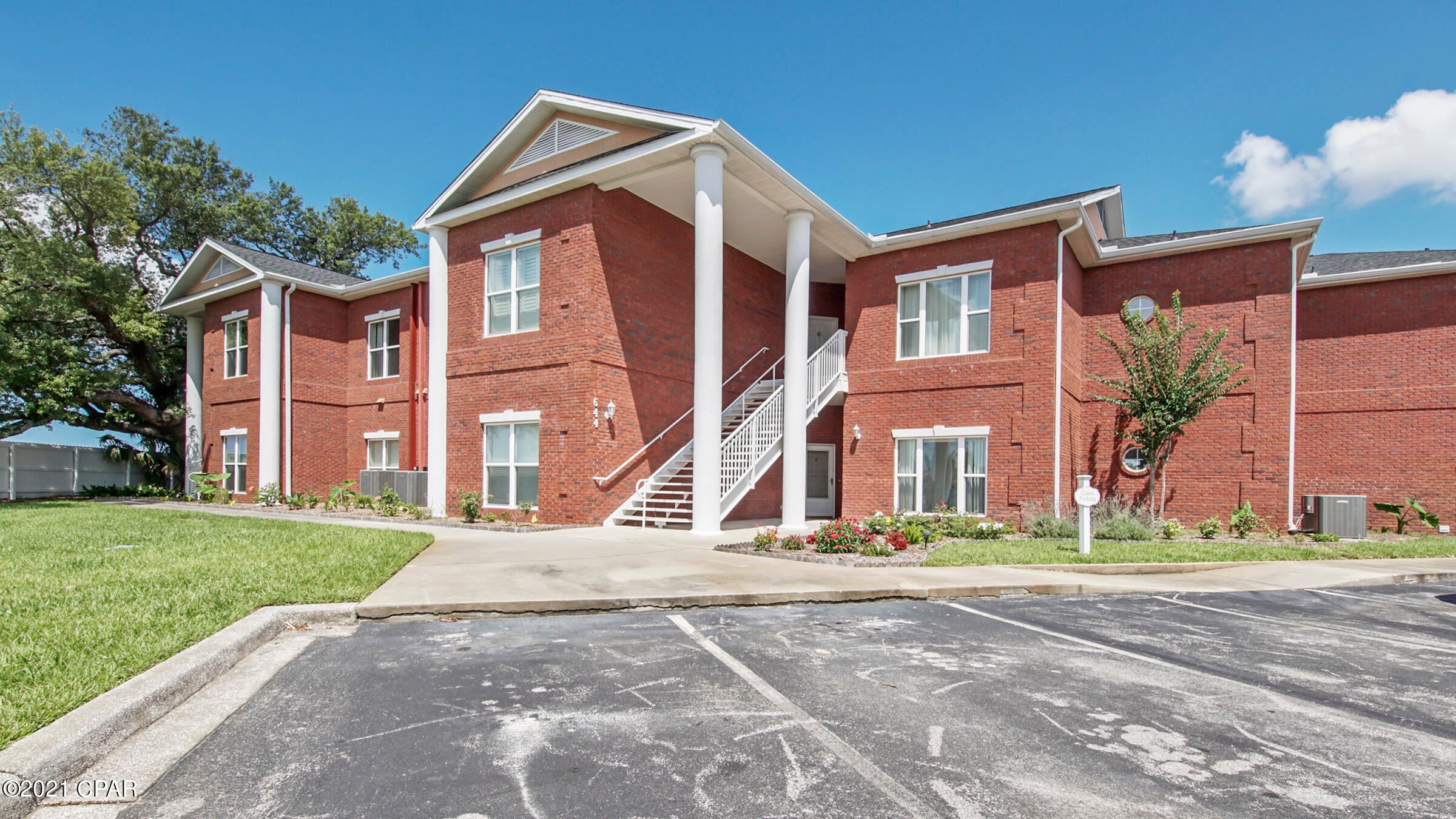Bayside Estates Condominium - Residential