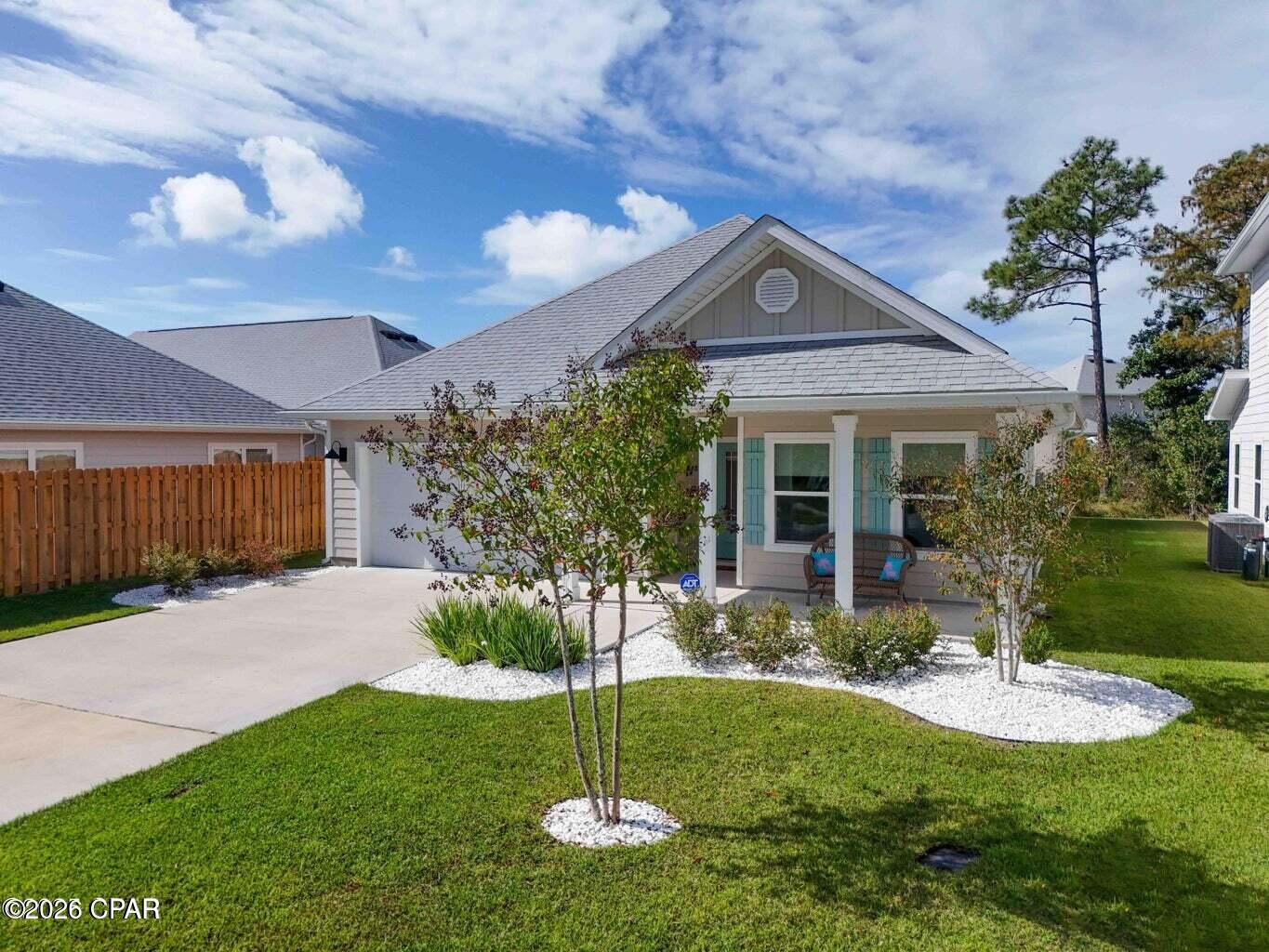 Emerald Cove Villas - Residential