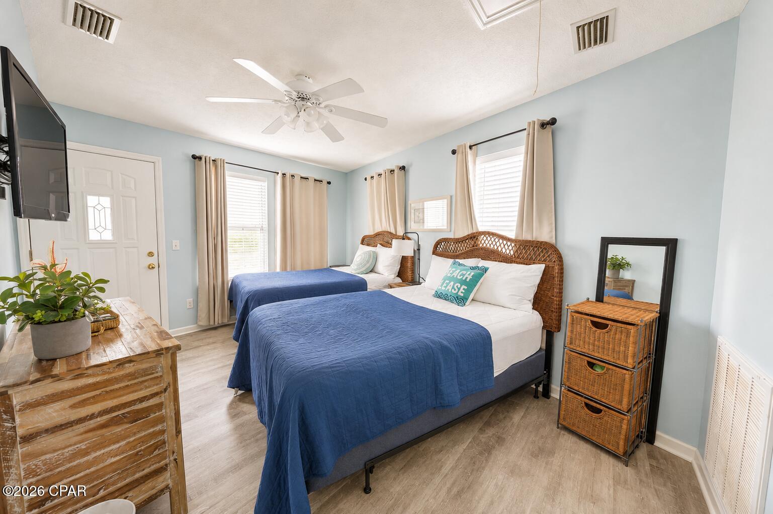 Venture Out Travel Trail - Residential