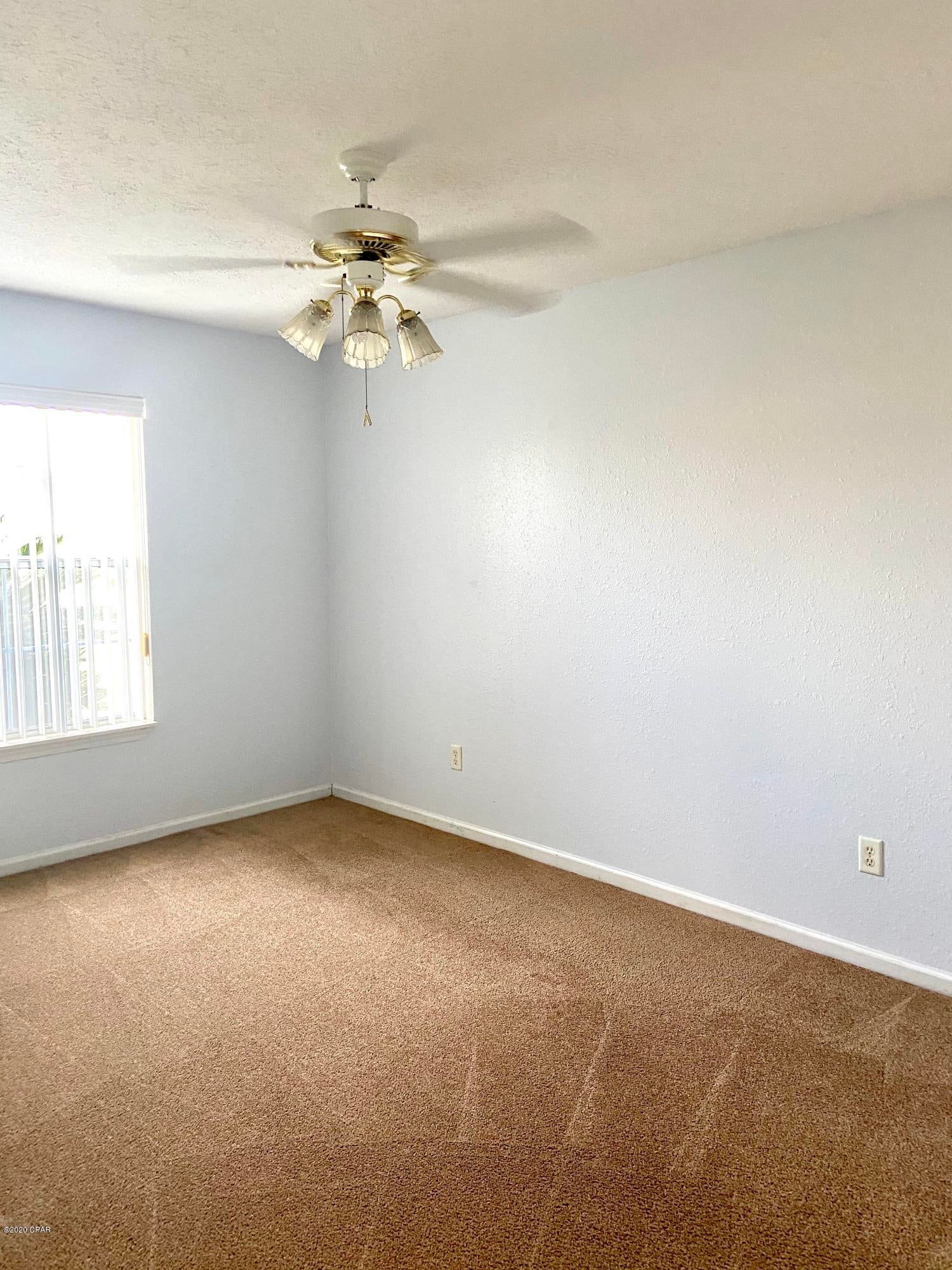 Brittany Woods Park - Residential Lease