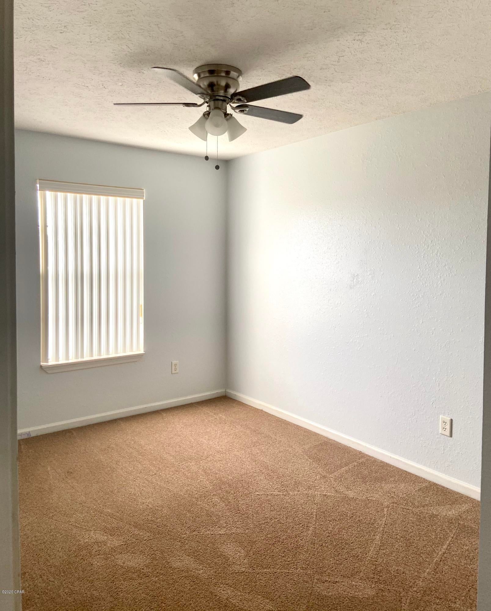 Brittany Woods Park - Residential Lease