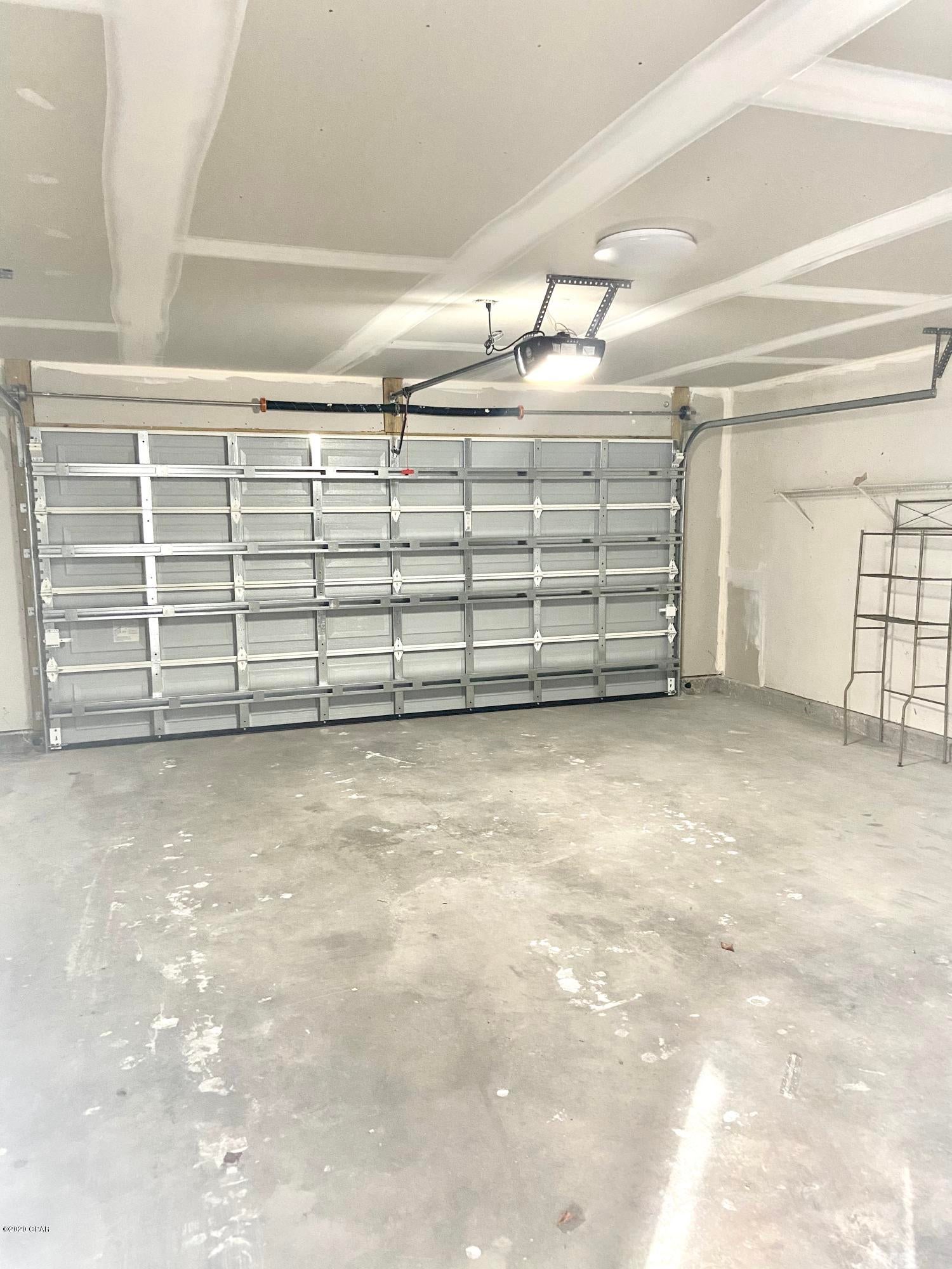 Brittany Woods Park - Residential Lease