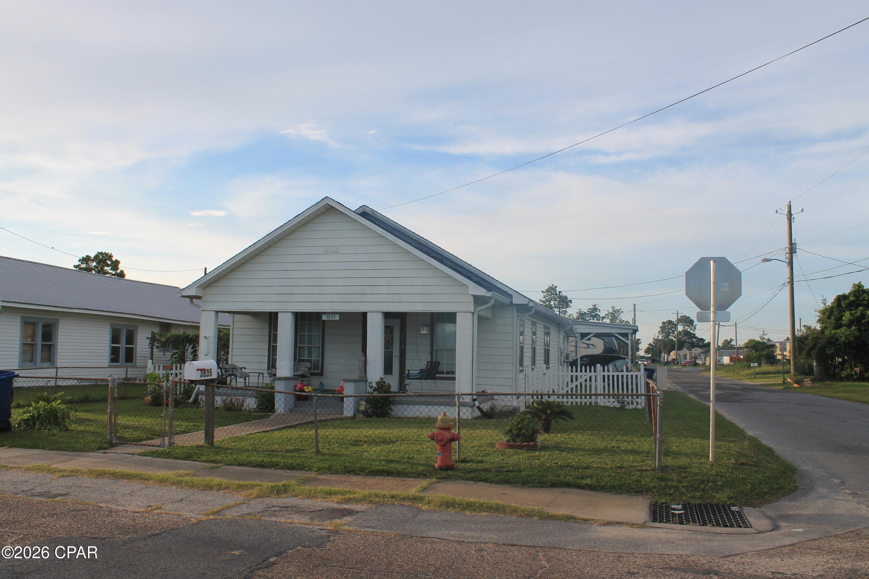 This beautiful 3 bedroom, 2 bathroom home has maintained its southern charm!  Close to Watson Bayou landing and downtown Panama City.  

The property also has an upstairs apartment above the garage that is 1 bedroom 1 bath that comes fully furnished.  The owner states the vacant portion of the lot could have additional units built.  Please verify and confirm all zoning restrictions and measurements. The home does not include the kitchen islands.
