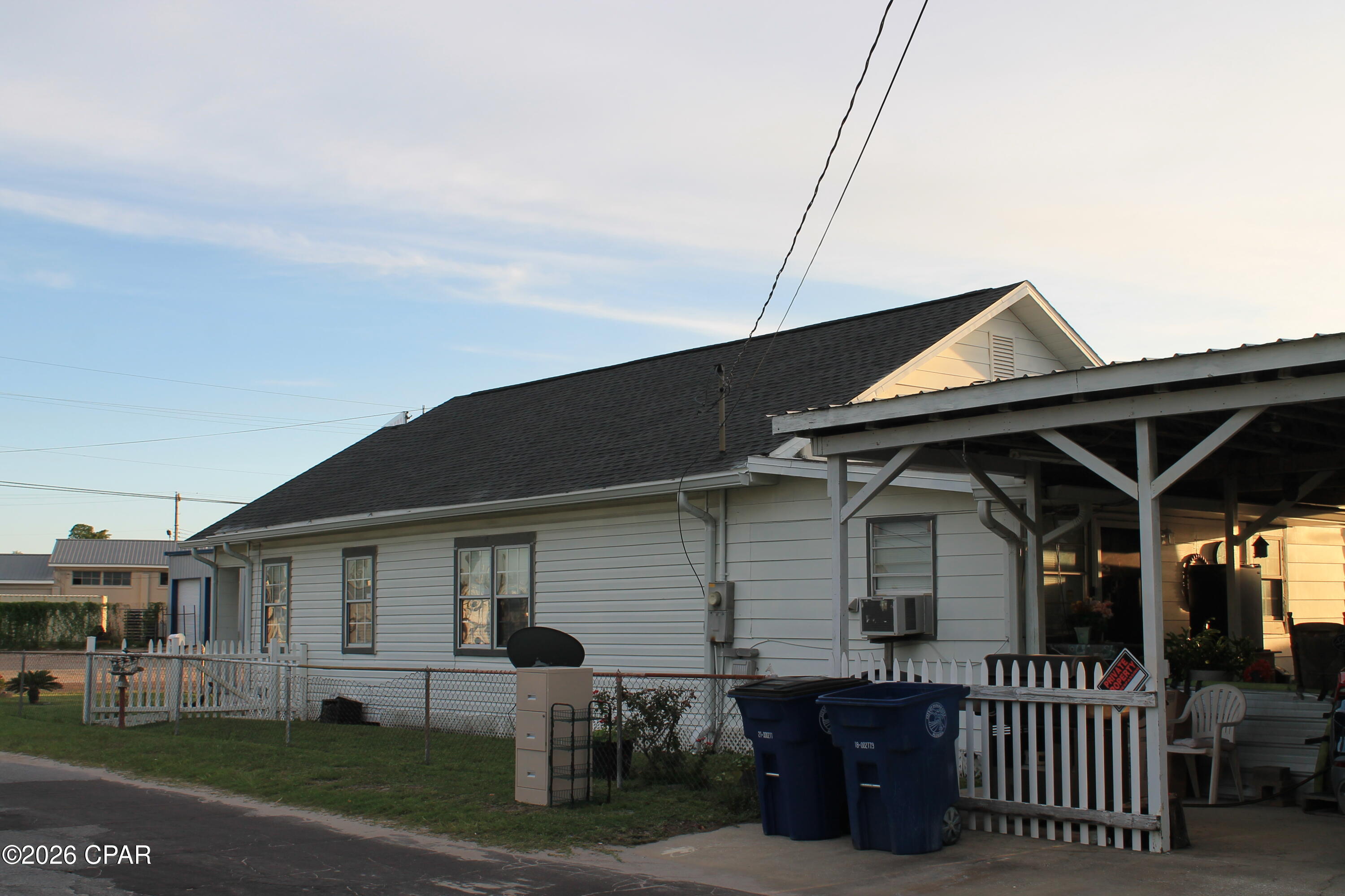 [No Recorded Subdiv] - Residential