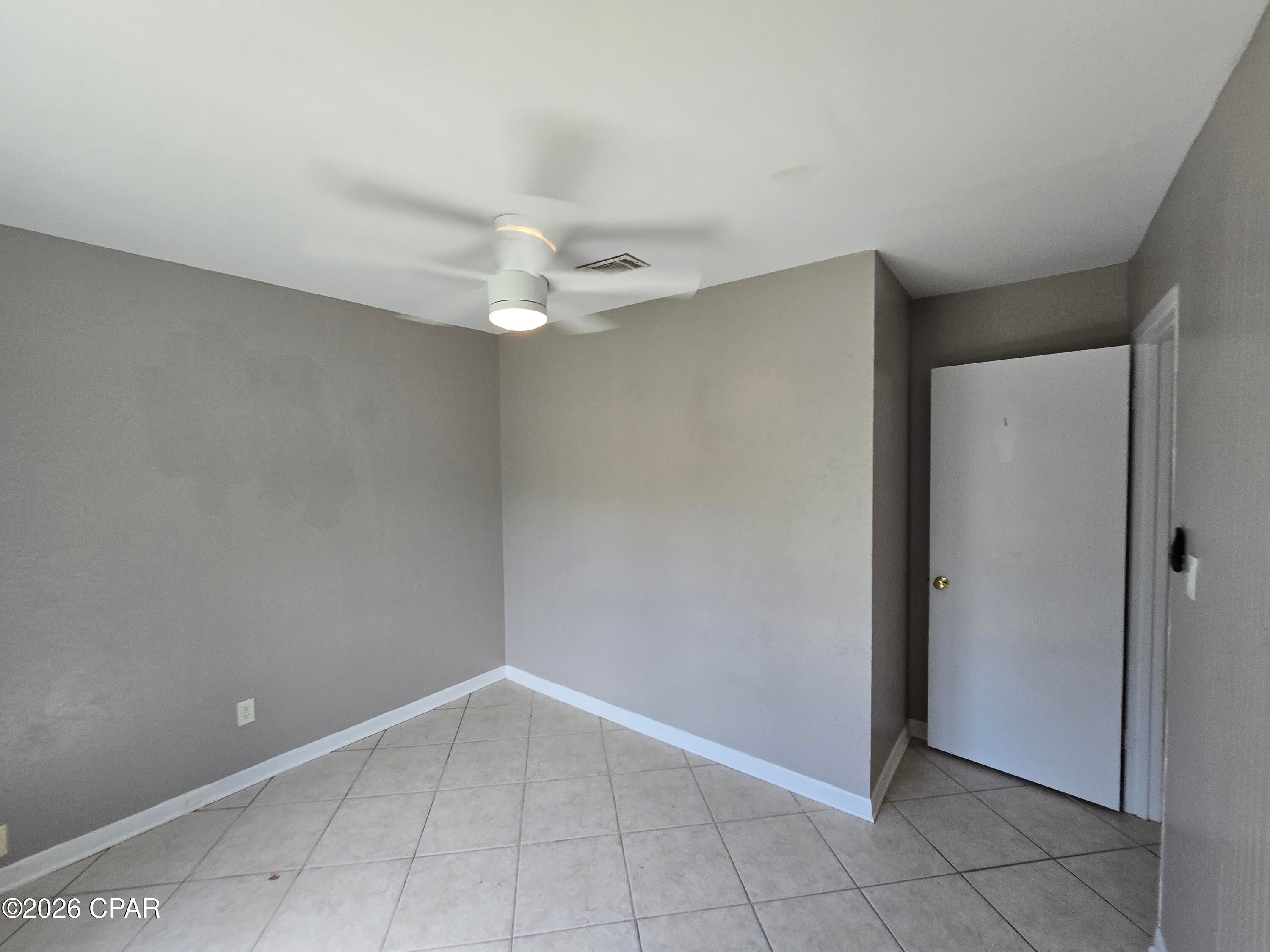 Grand Lagoon Banks - Residential