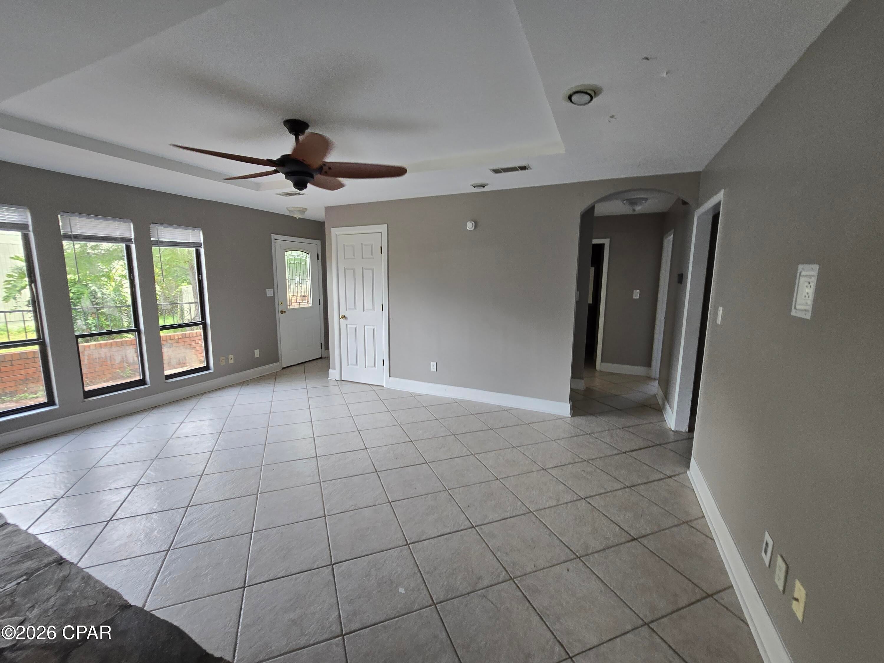 Grand Lagoon Banks - Residential