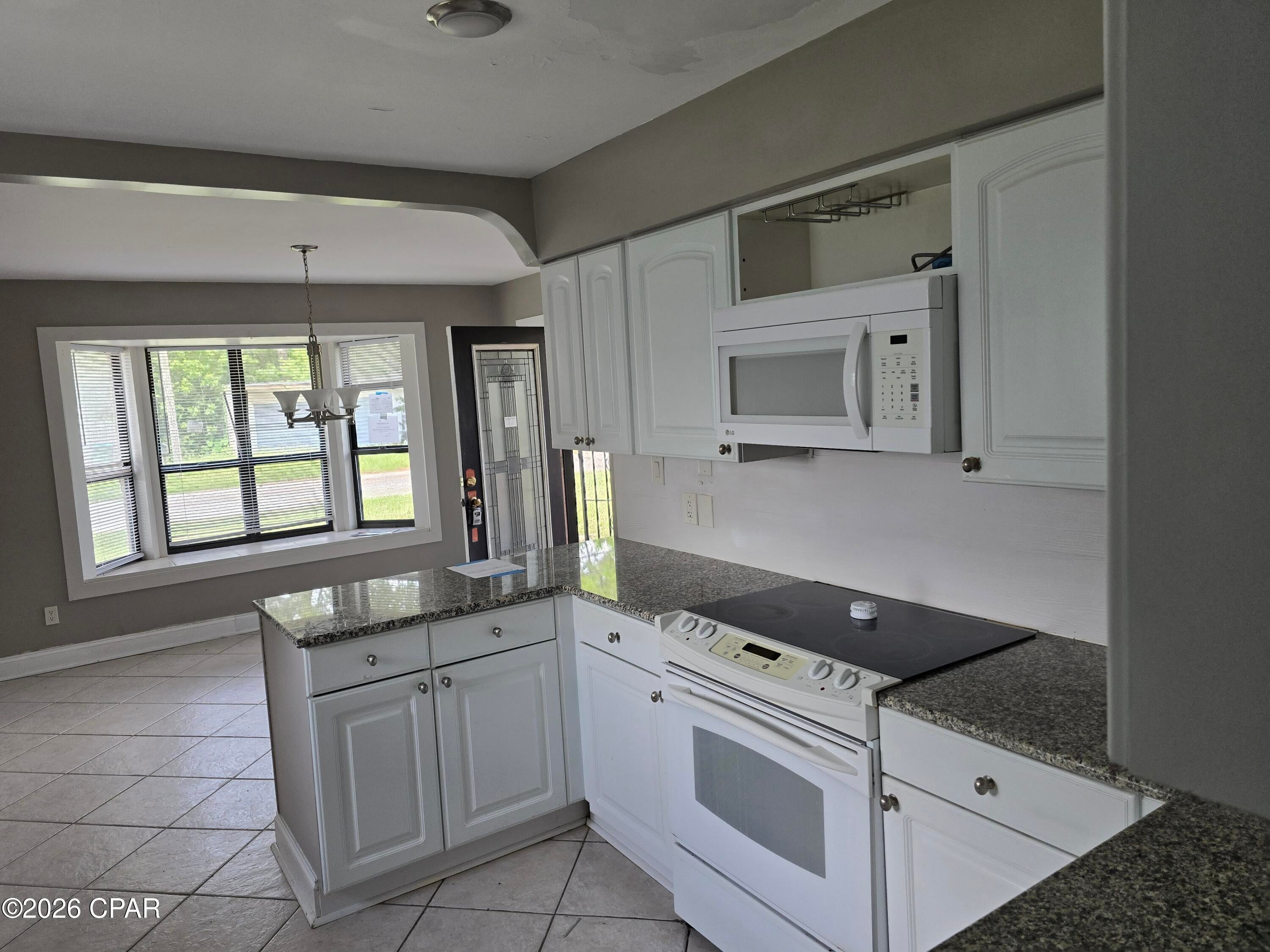 Grand Lagoon Banks - Residential