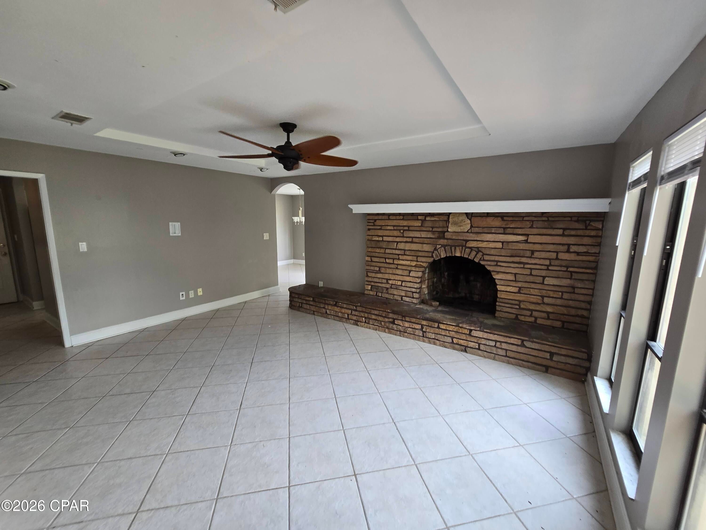 Grand Lagoon Banks - Residential