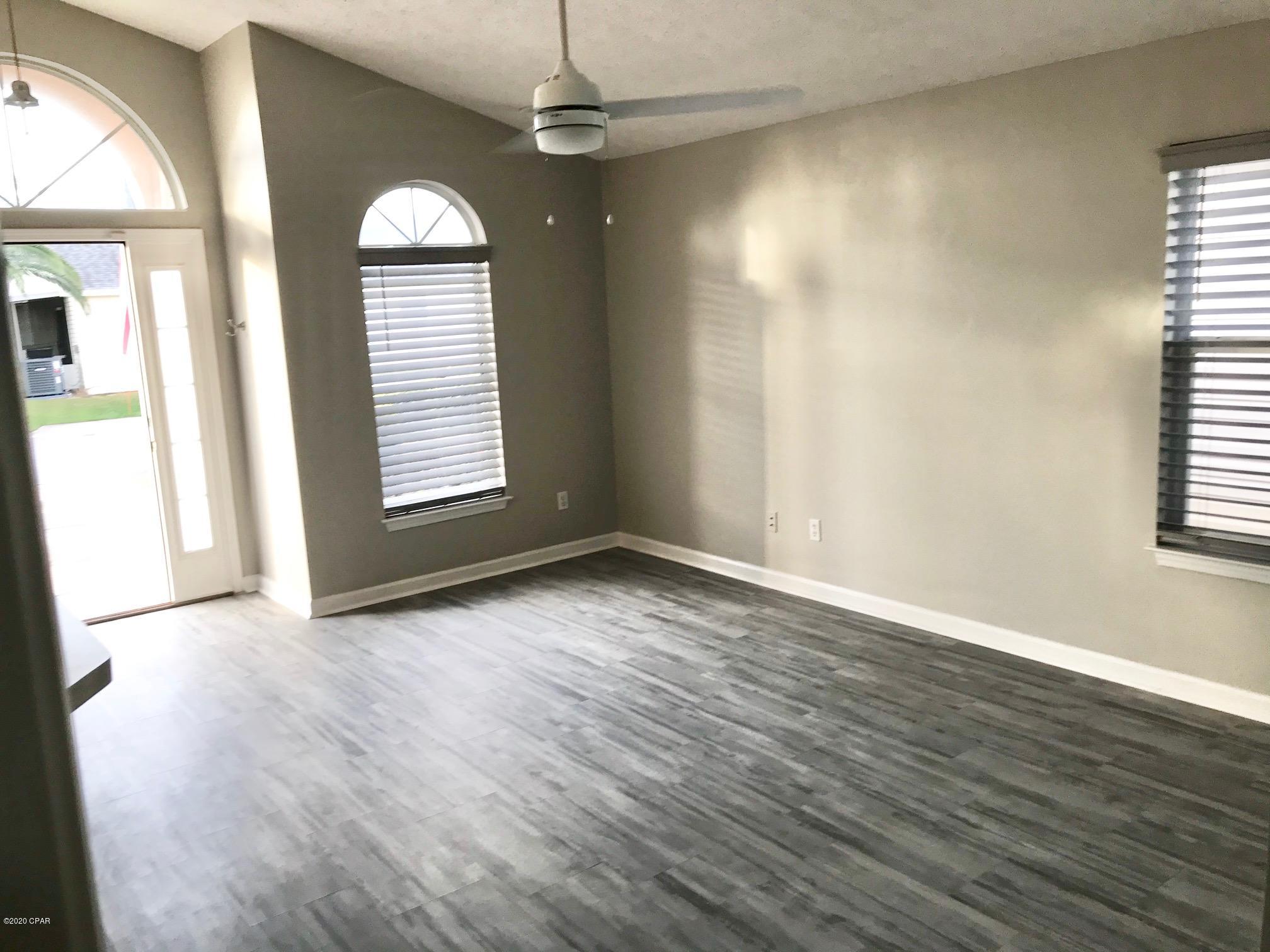 Emerald Coast Club Ph. I - Residential Lease