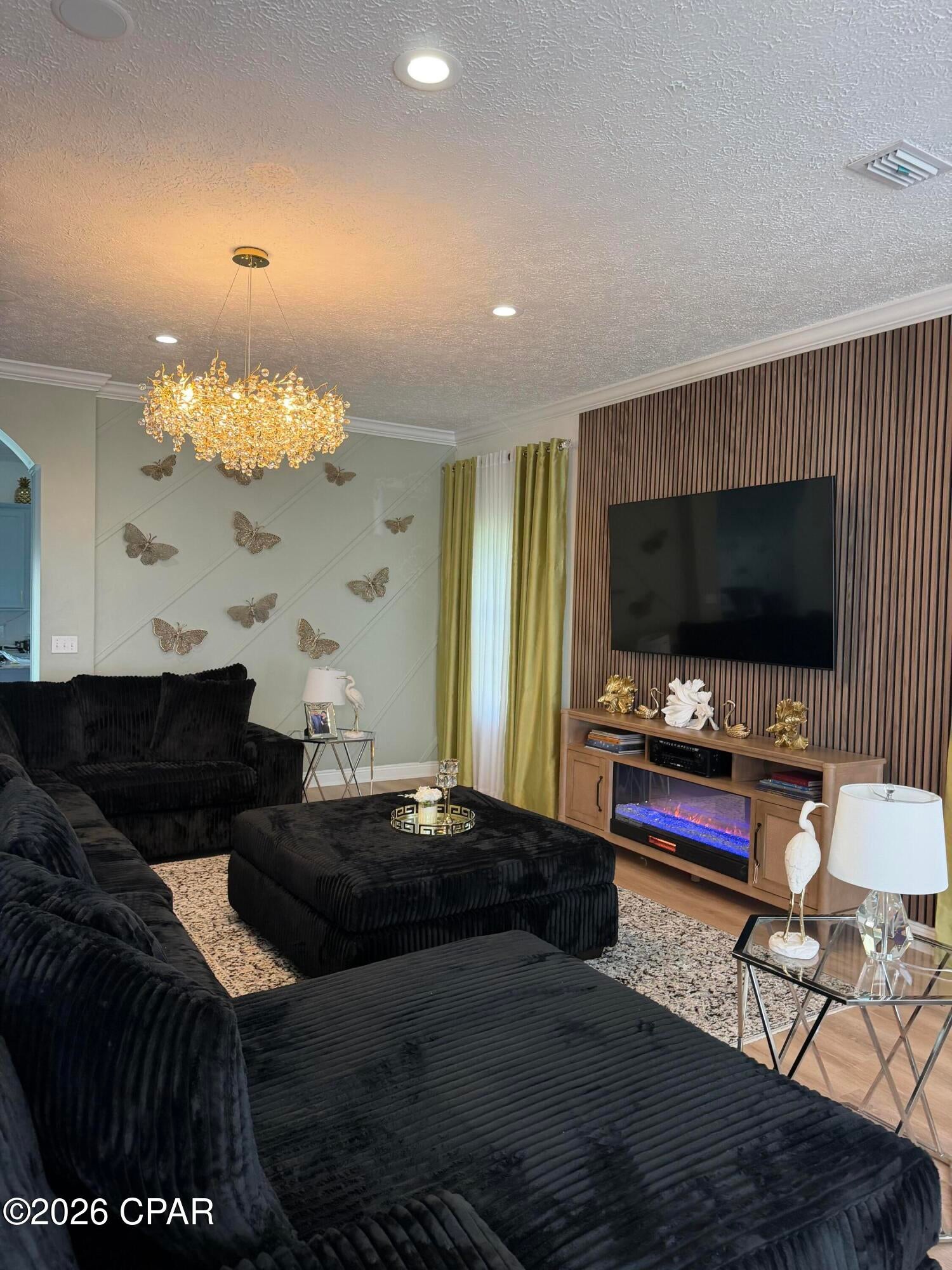 Pelican Bay - Residential