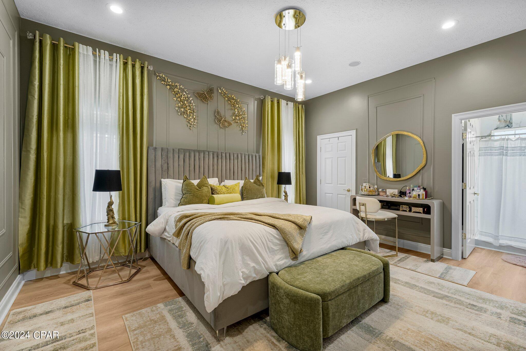 Pelican Bay - Residential