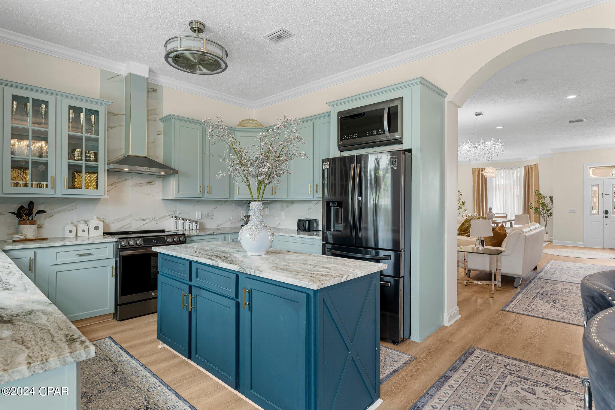 Pelican Bay - Residential