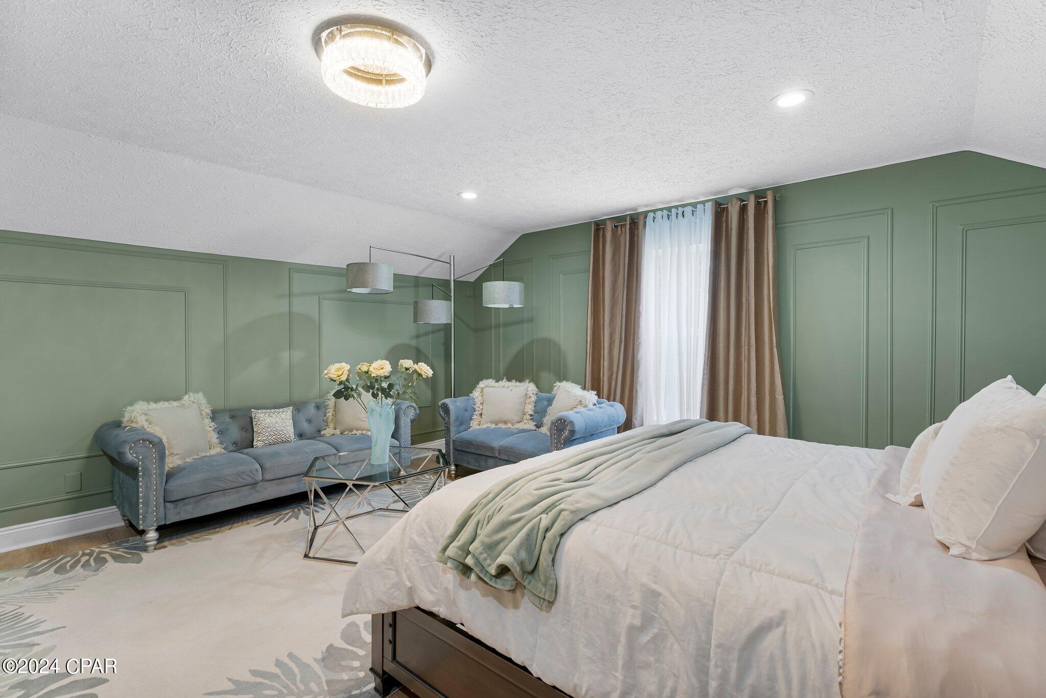 Pelican Bay - Residential