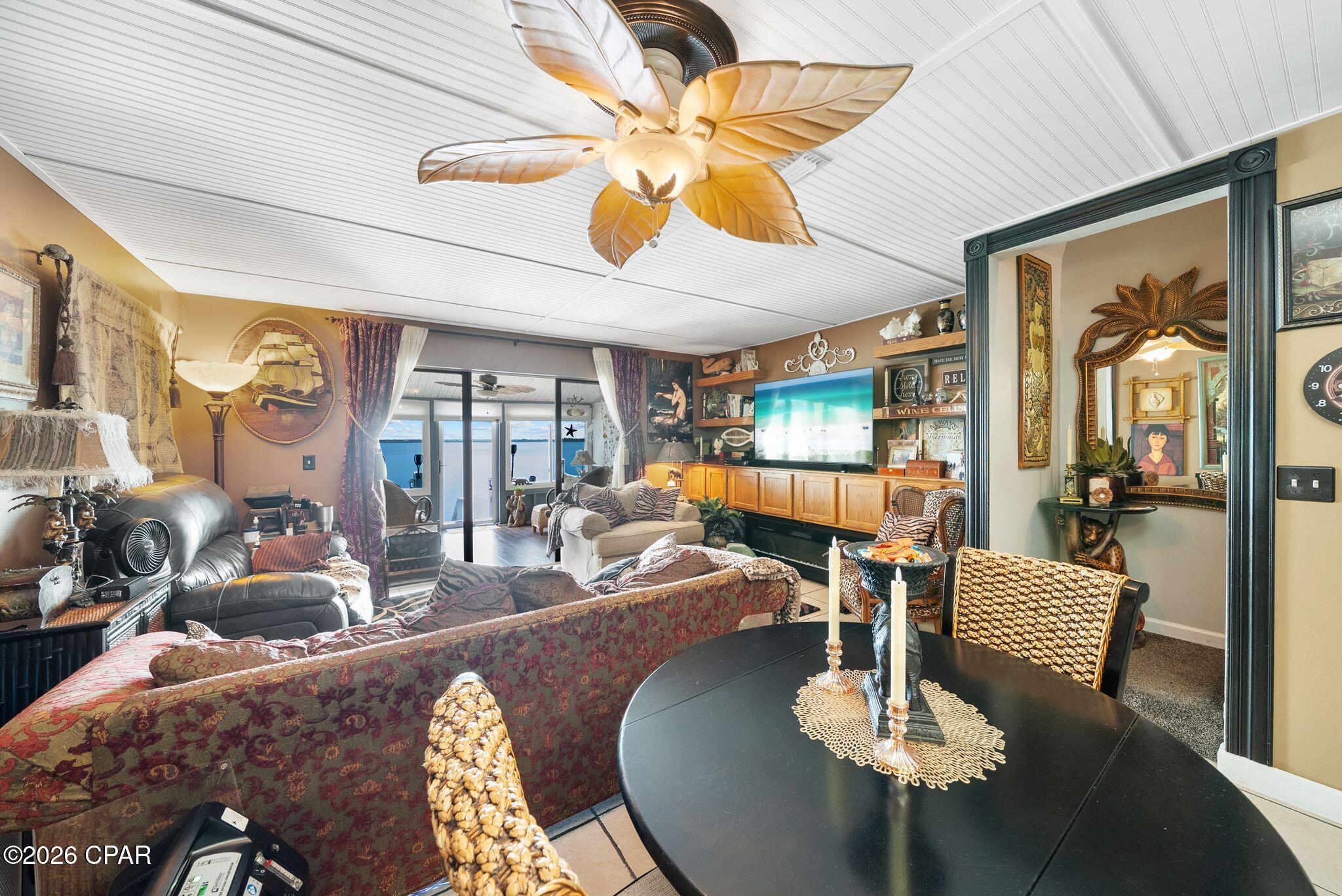 Sunbay Townhouses - Residential