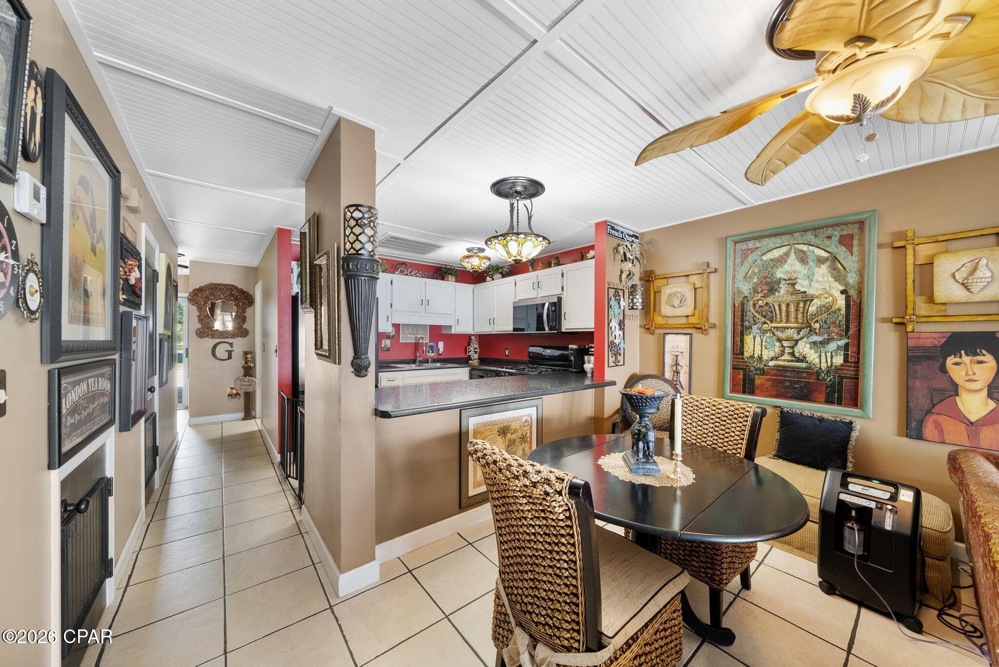 Sunbay Townhouses - Residential