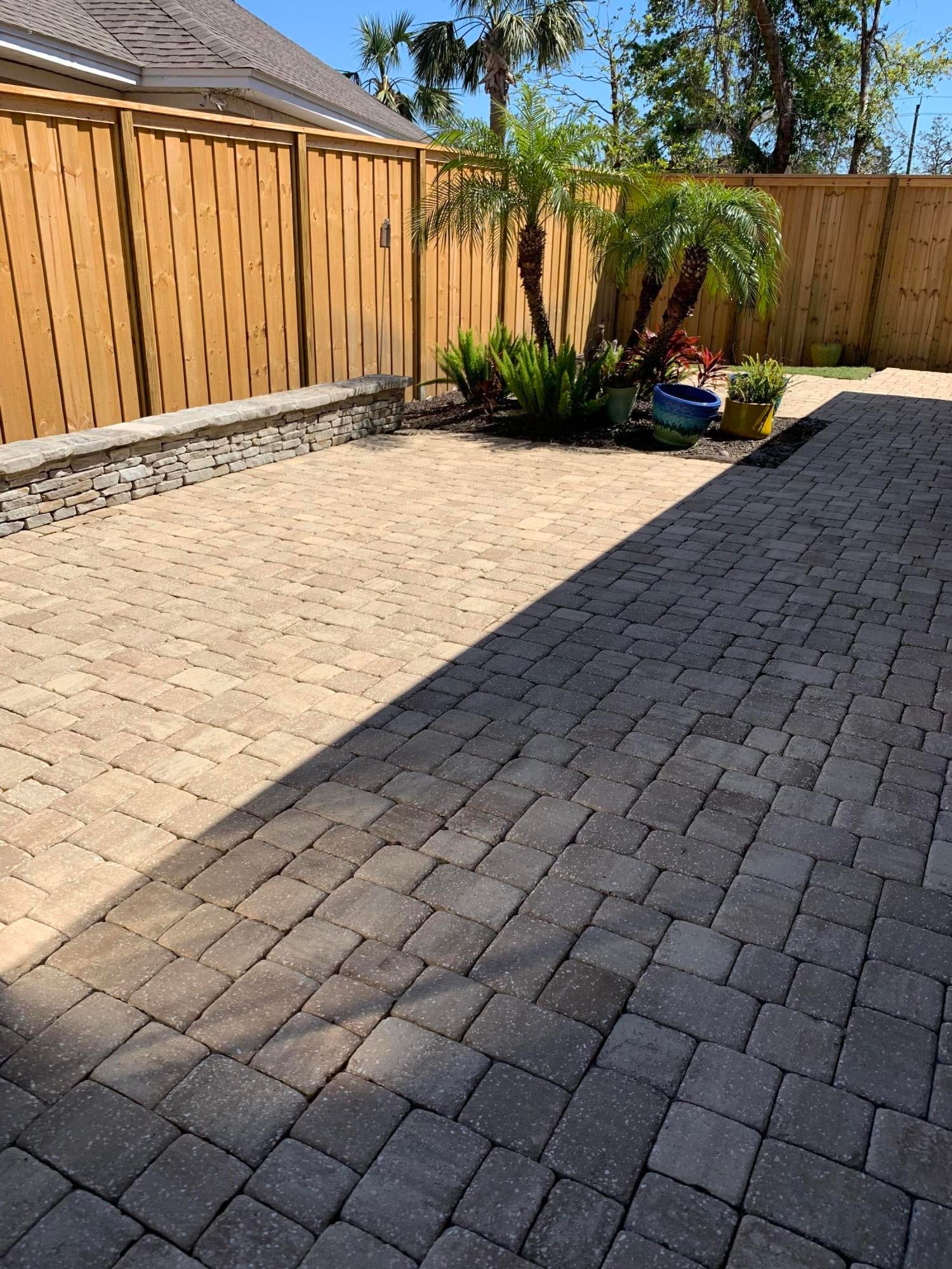 Pelican Bay - Residential